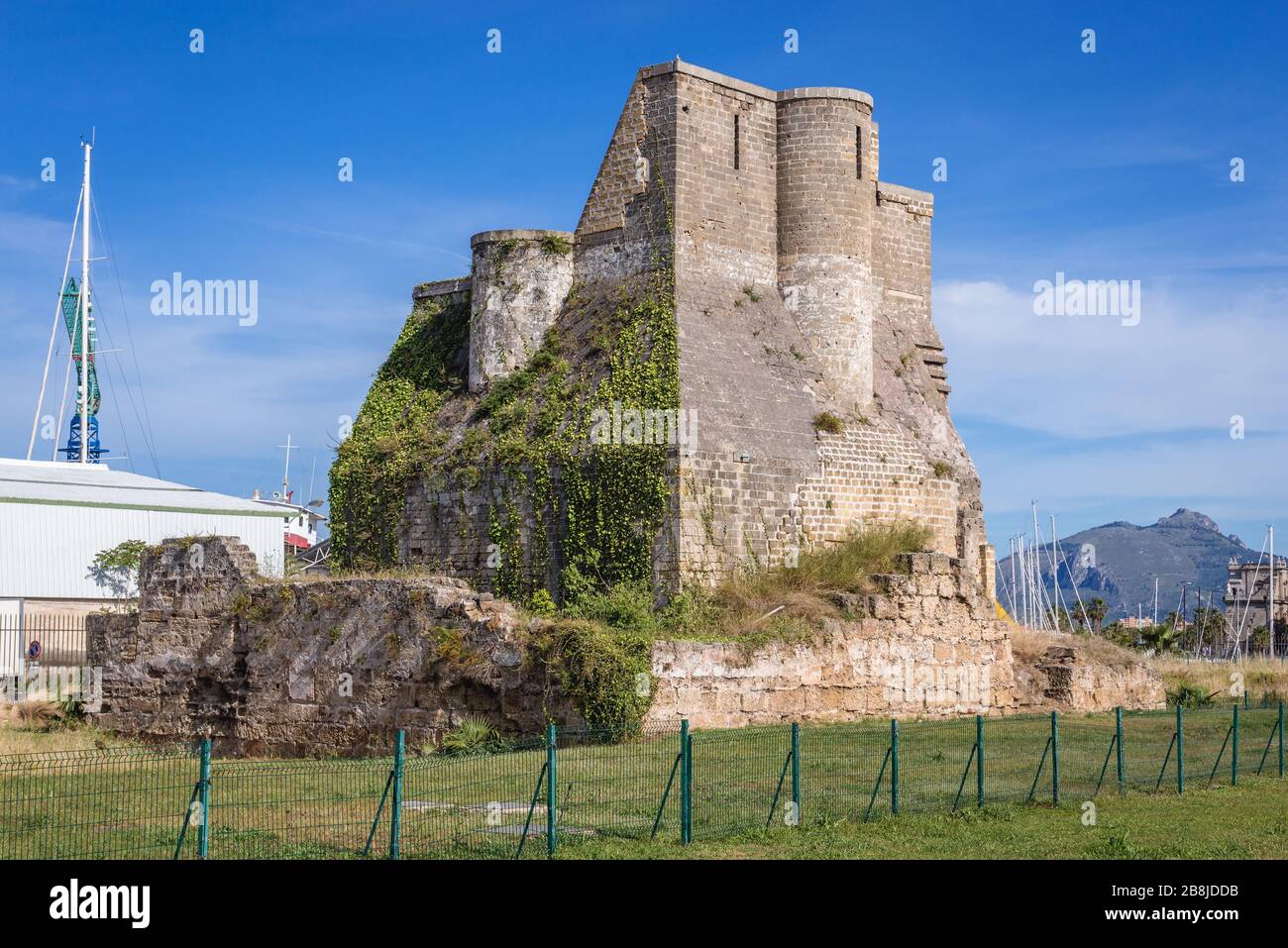 Castello a Mare chiamato anche Castellammare - antica fortezza di Palermo città del Sud Italia, la capitale della regione autonoma della Sicilia Foto Stock