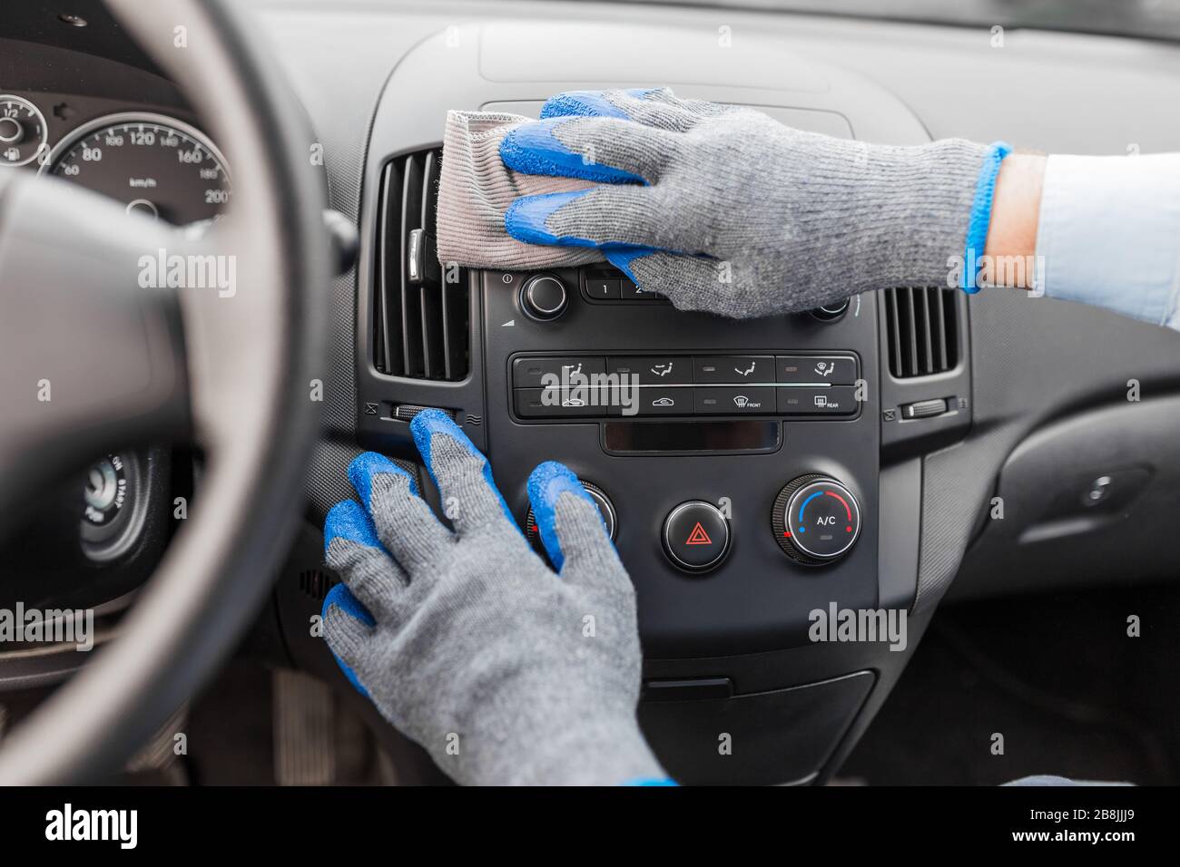 Interni auto sporca immagini e fotografie stock ad alta risoluzione - Alamy
