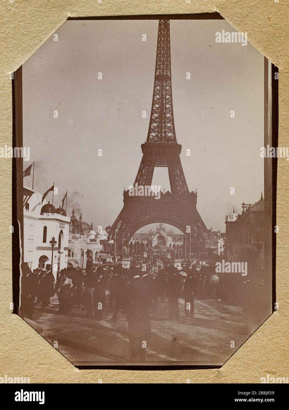 Album del World Expo 1900 [Torre Eiffel] Anonyme. Album de l'exposition universelle de 1900. Tour Eiffel. 1900. Musée des Beaux-Arts de la Ville de Paris, Petit Palais. Foto Stock
