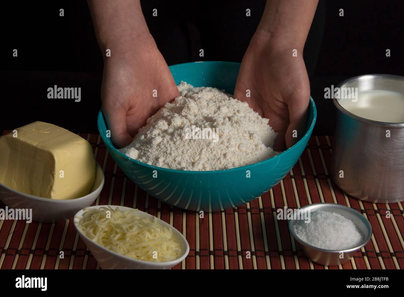 cibo tipico del paraguay a pasqua e san juan fatto da mbeyú di amido di manioca Foto Stock