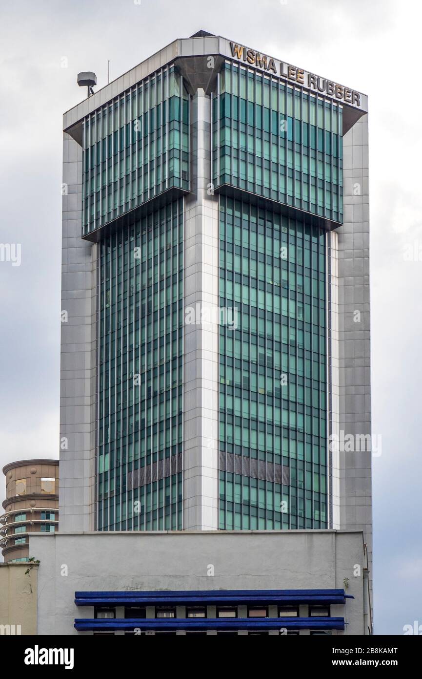 Edificio distintivo, la torre di gomma Wisma Lee a Kuala Lumpur, Malesia. Foto Stock