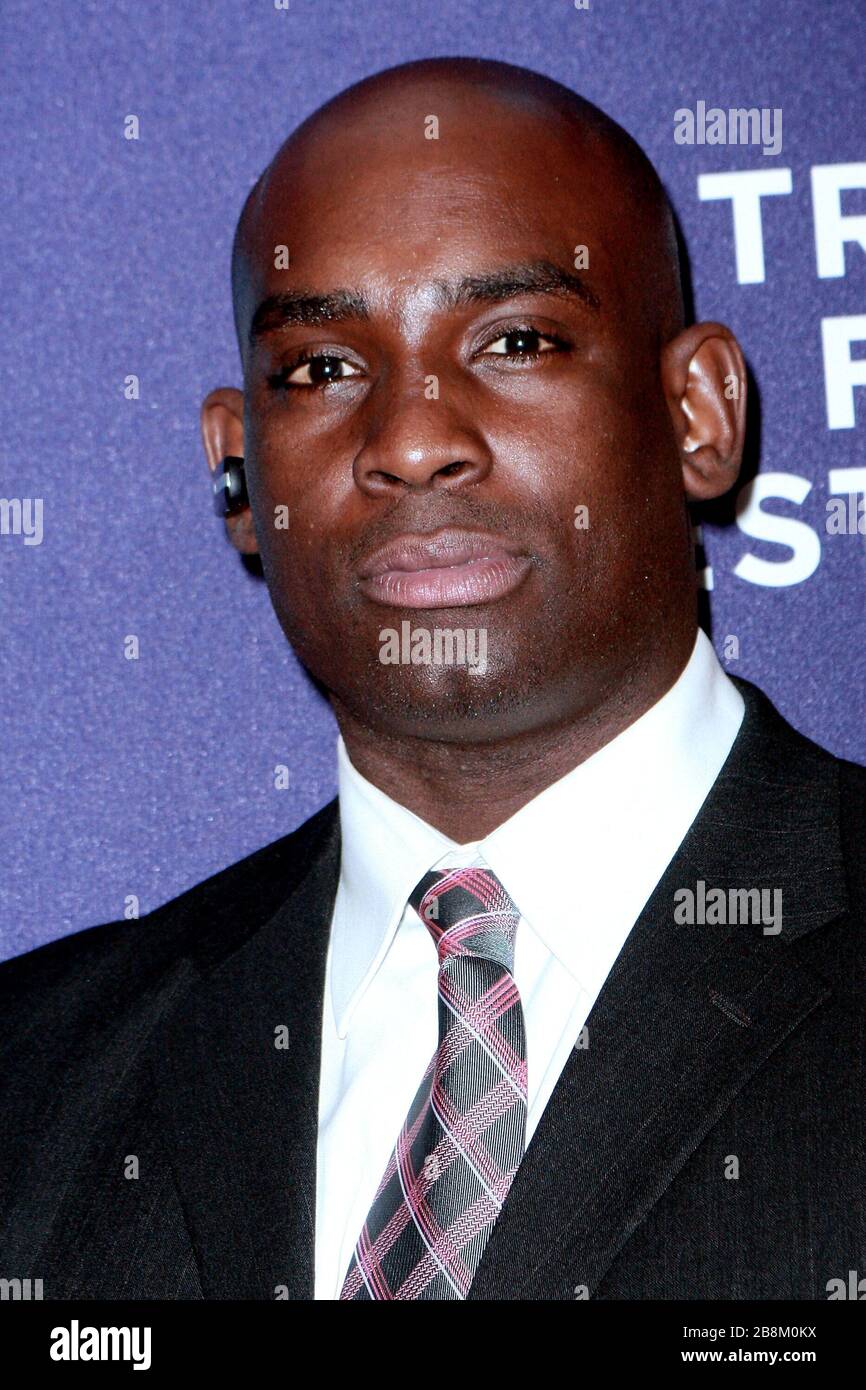 New York, NY, USA. 24 aprile 2010. Lionell Lazar alla prima Monica & David al Village East Cinema. Credito: Steve Mack/Alamy Foto Stock