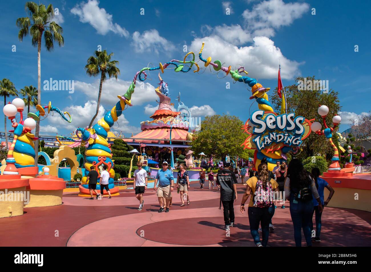 Orlando, Florida. 15 marzo 2019. Arco d'ingresso principale di Seuss Landing presso le Universals Islands of Adventure Foto Stock