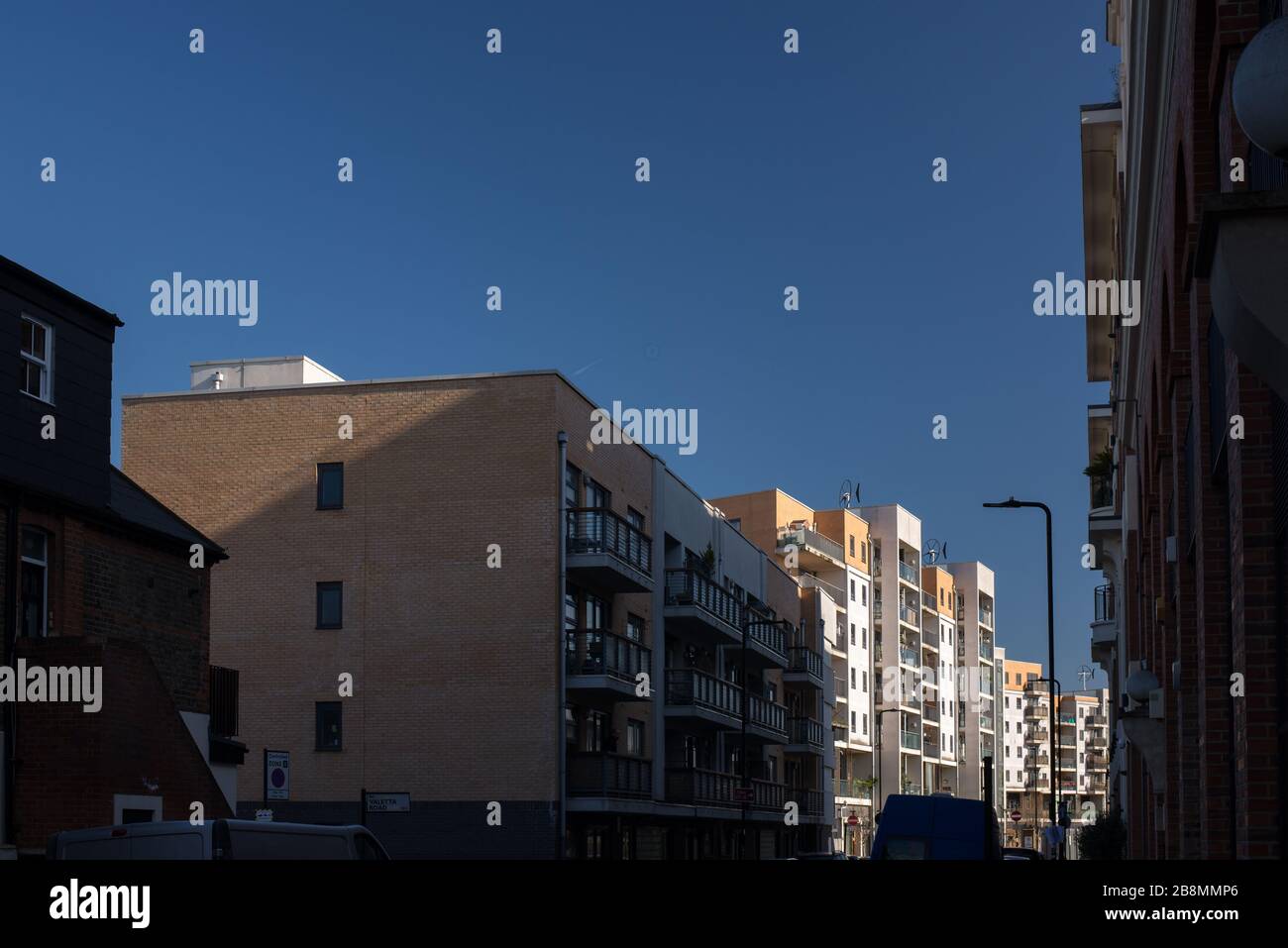 Ampere House Tesla Court Edison Court, Factory Quarter, Warple Way, London, W3 Foto Stock