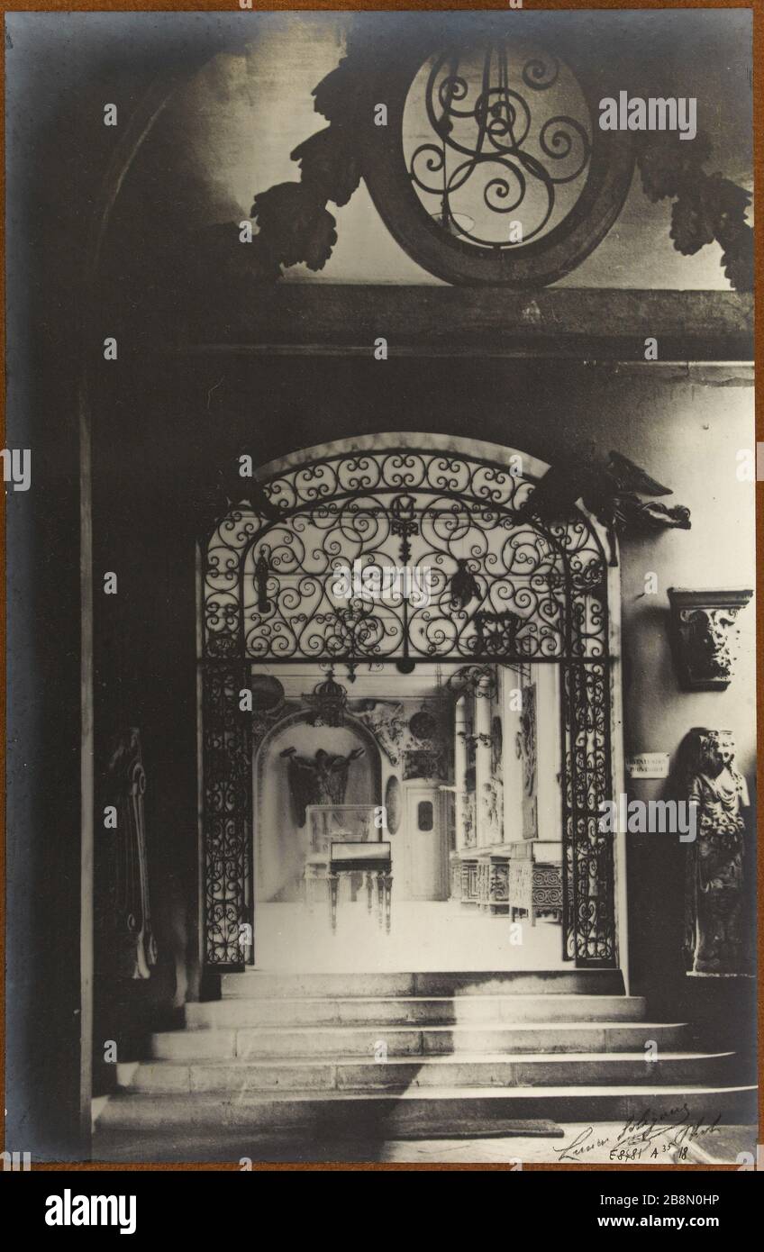 Protezione dei monumenti durante la guerra del 1914-1918. Museo Carnavalet, segnaletica per camera, 3 ° arrondissement, Parigi. Protection des monuments pendant la guerre de 1914-1918. Museo Carnavalet, salle des enseignes. Parigi (IIIème arr.). Photographie de Lucien Solignac. 1914-1918. Parigi, musée Carnavalet. Foto Stock