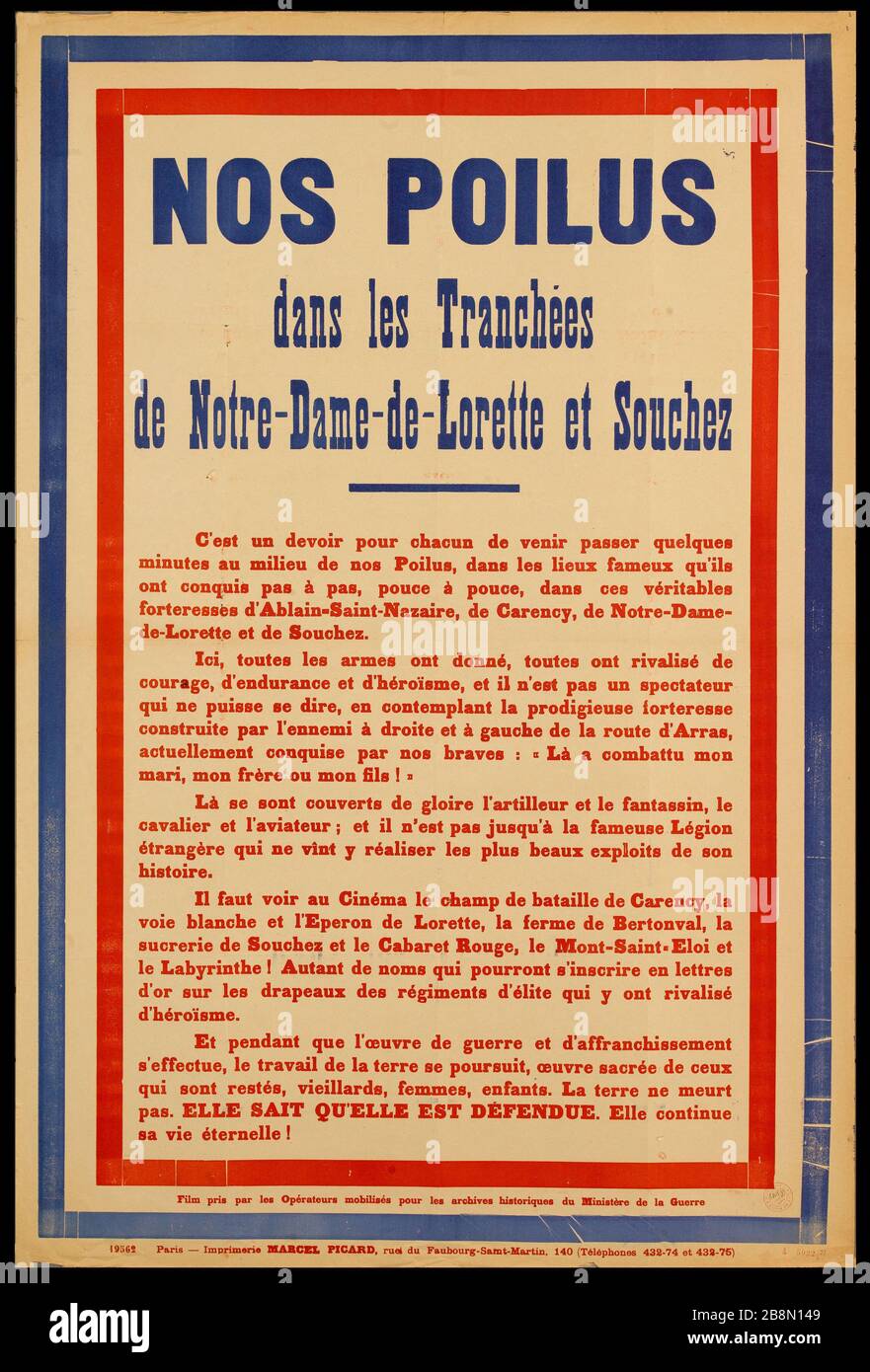 IL NOSTRO POILO nelle trincee di Notre-Dame-de-Lorette e Souchez Affiche de propagande. "Nos poilus dans les tranchées de Notre-Dame-de-Lorette et Souchez". Typographie couleur. 1914-1918. Imprimerie Marcel Picard. Parigi, musée Carnavalet . Foto Stock