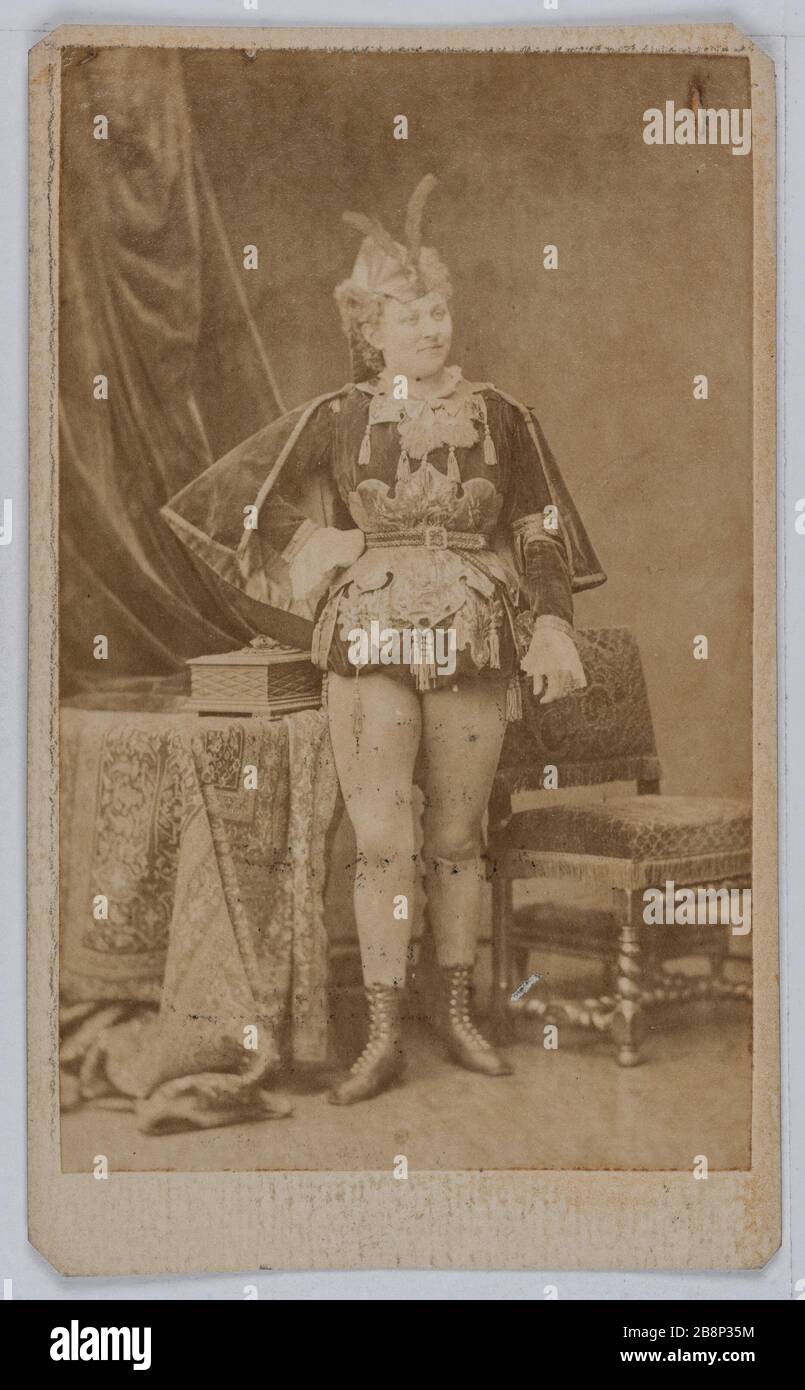 Ritratto di Madame Danel Rizza (-1904), attrice teatrale. Ritratto di Madame Danel Rizza (-1904), attrice de théâtre. Carte de visite (recto). Photographie anonyme.Tirage sur papier albuminé, 1860-1890. Parigi, musée Carnavalet. Foto Stock