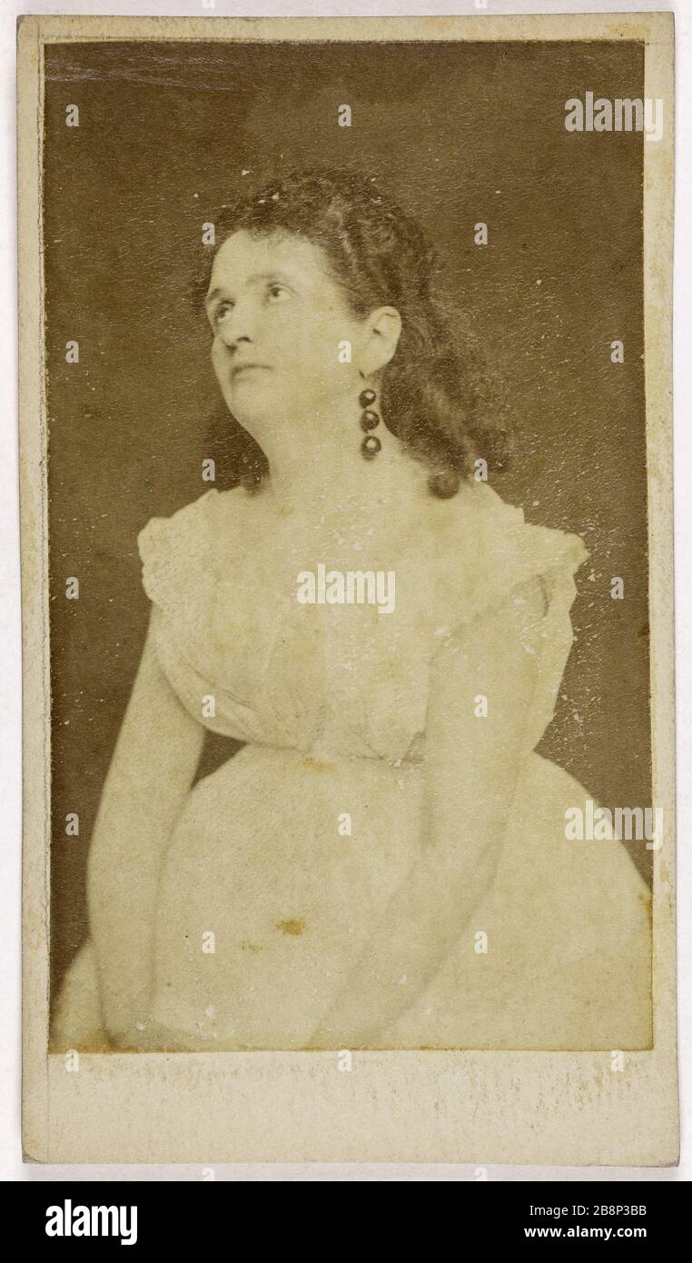 Ritratto di Sardou (pianista) Ritratto di Sardou, pianiste. Carte de visite (recto). Anonima fotographie. Tirage sur papier albuminé, 1860-1890. Parigi, musée Carnavalet. Foto Stock