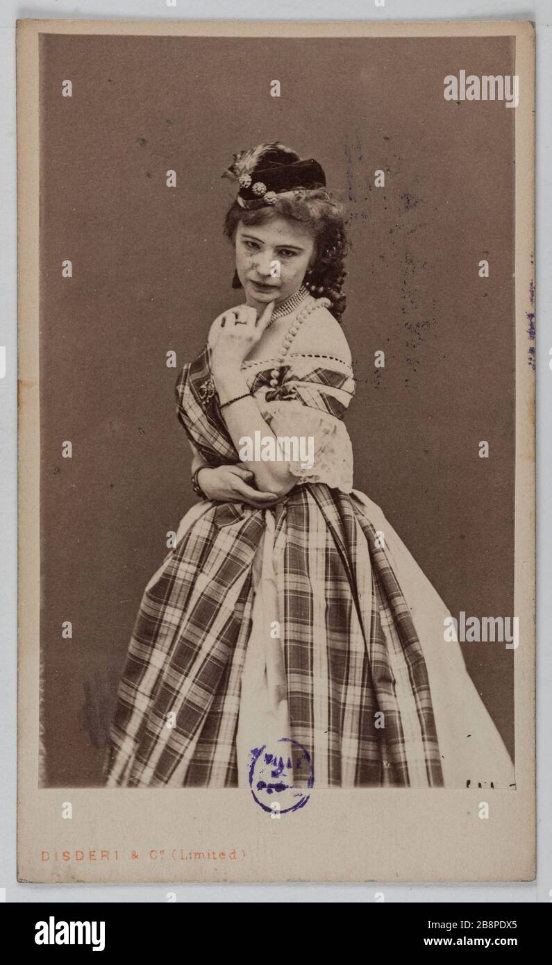 Ritratto dell'attrice Ilma Murska nel teatro degli italiani dal 1868 al 1869. André Dispéri (1819-1889). Portrait de Ilma de Murska, attrice au théâtre des Italiens de 1868 à 1869. Carte de visite (recto). Tirage sur papier albuminé. 1860-1890. Parigi, musée Carnavalet. Foto Stock