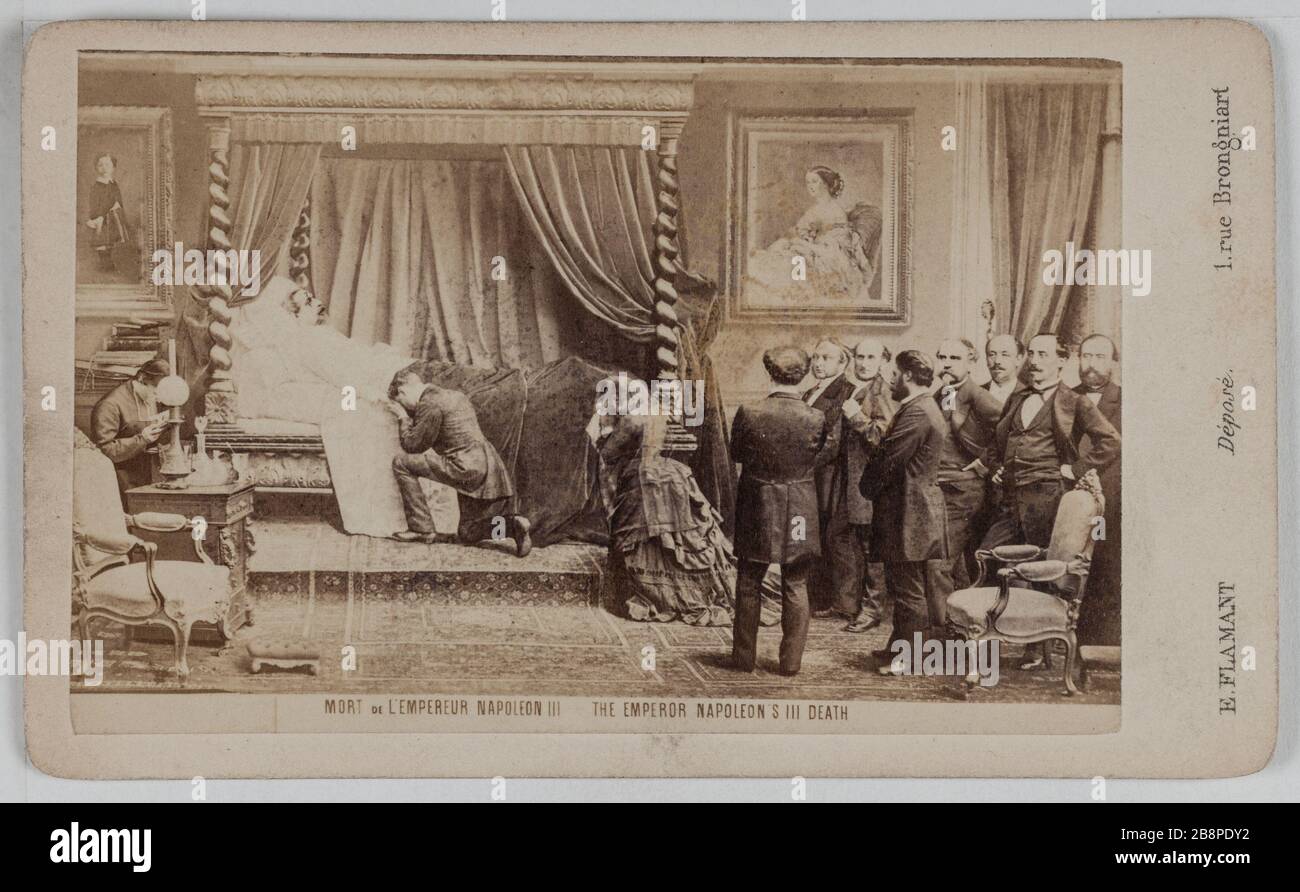 Morte di Carlo Luigi Napoleone Bonaparte (1808-1873), detto Napoleone III, imperatore dei francesi. Mort de Charles Louis Napoléon Bonaparte (1808-1873), dit Napoléon III, Empereur des Français. Photographie d'Emmanuel Flamant. Carte de visite. Photomontage sur papier albuminé. 1873-1873. Parigi, musée Carnavalet. Foto Stock