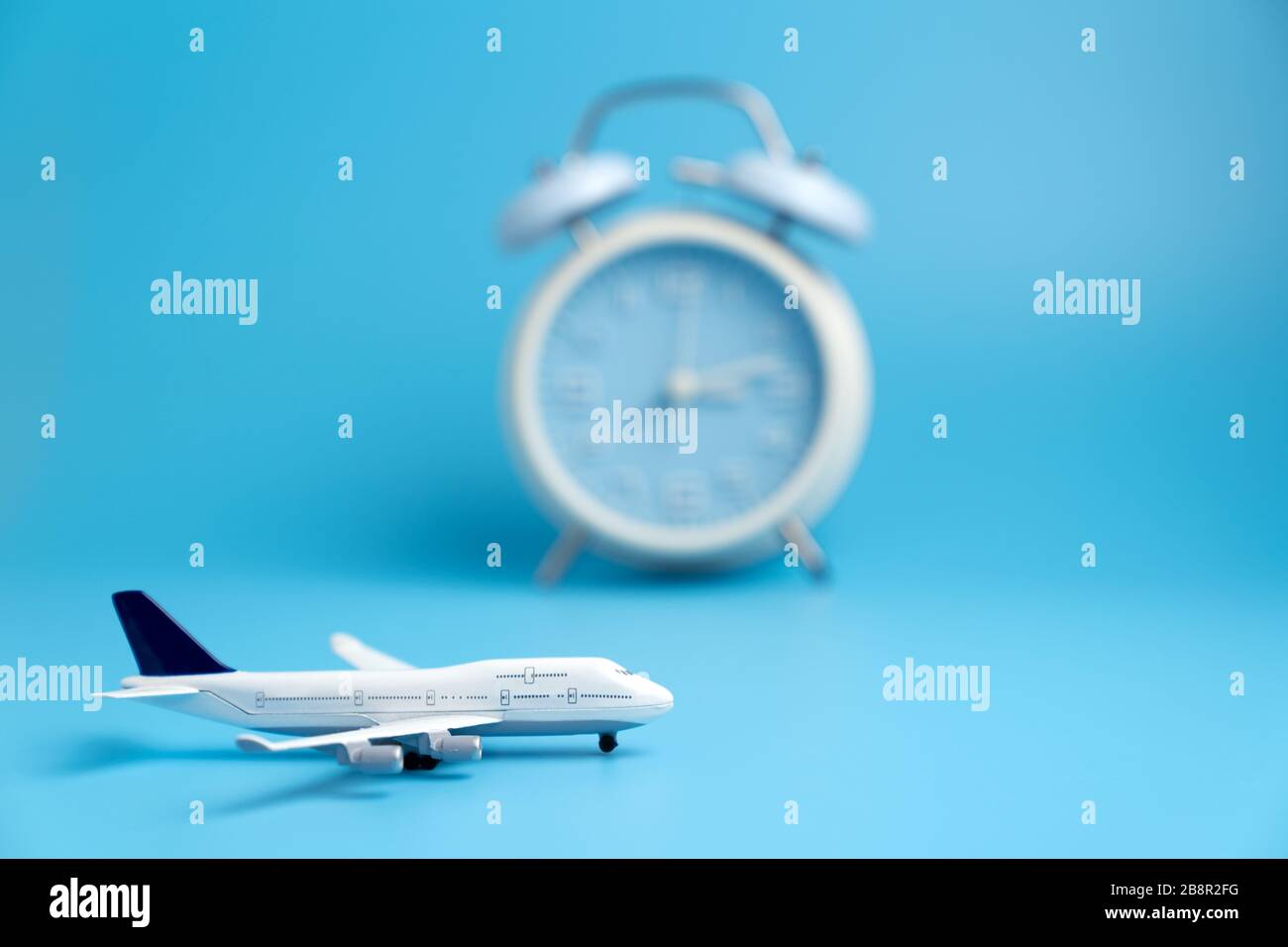 Modello aereo con sveglia Foto Stock