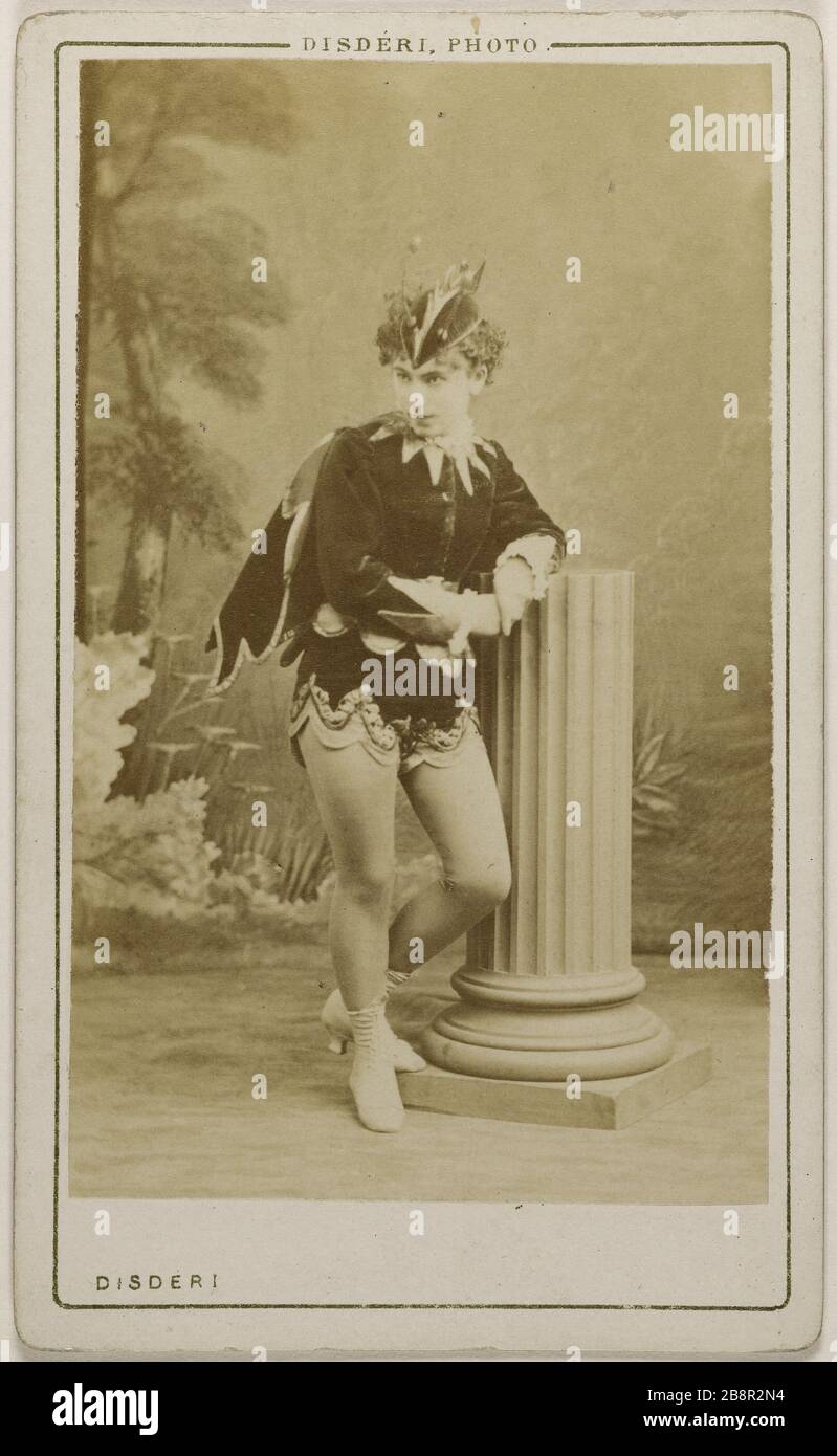Ritratto di Berthal o Bertall, Louise, (attrice) Ritratto di Berthal ou Bertall, Louise, (attrice). Carte de visite (recto). Fotografia d'André Adolphe Eugène Disdéri (1819-1889). Tirage sur papier albuminé. 1870-1890. Parigi, musée Carnavalet. Foto Stock