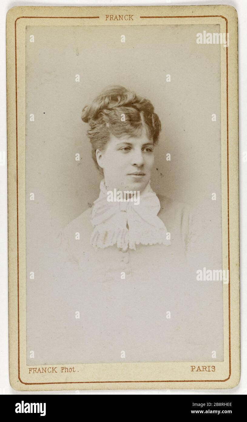 Ritratto di Meyer, attrice teatrale presso l'Ambigu-Comique. François Marie-Louis-Alexandre Gobinet de Villechole, dit Franck (1816-1906). Portrait de Meyer, attrice au théâtre de l'Ambigu-Comique. Carte de visite (recto). Tirage sur papier albuminé. 1860-1890. Parigi, musée Carnavalet. Foto Stock