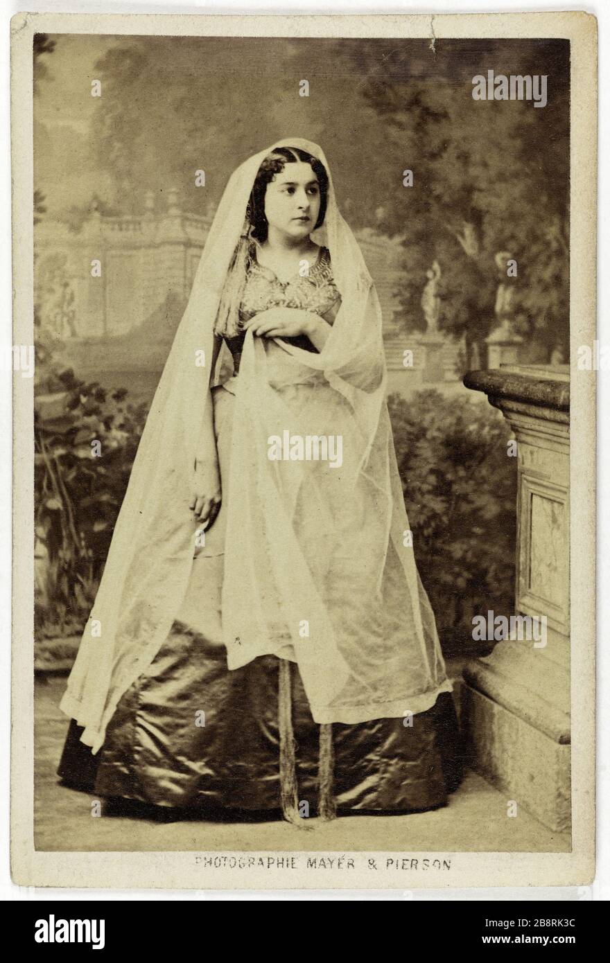 Ritratto di Céline Montaland (1843-1891), attrice teatrale. Ritratto di Céline Montaland (1843-1891), attrice de théâtre. Carte de visite (recto). Tirage sur papier albuminé. 1860-1890. Photographie de Carjat & Cie Paris, musée Carnavalet. Foto Stock