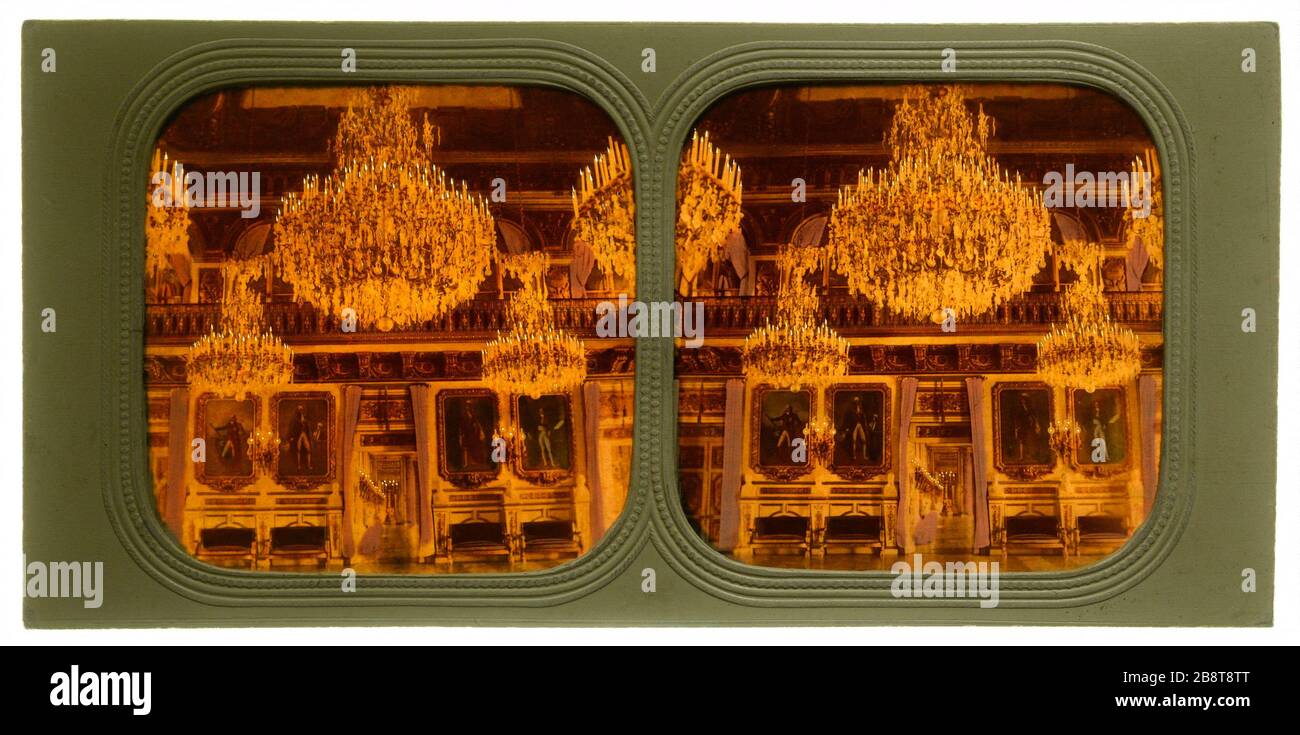 Marshals Hall, Tuileries, 1 ° arrondissement, Parigi. Tuileries - Sala dei Marshals Palais des Tuileries. 'Alle des Maréchaux, Parigi (Ier arr.)'. Anonima fotographie. Vue stéréoscopique trasparente coloriée (effet nocturne), papier albuminé, Trous de lumière, 1850-1900. Parigi, musée Carnavalet. Foto Stock