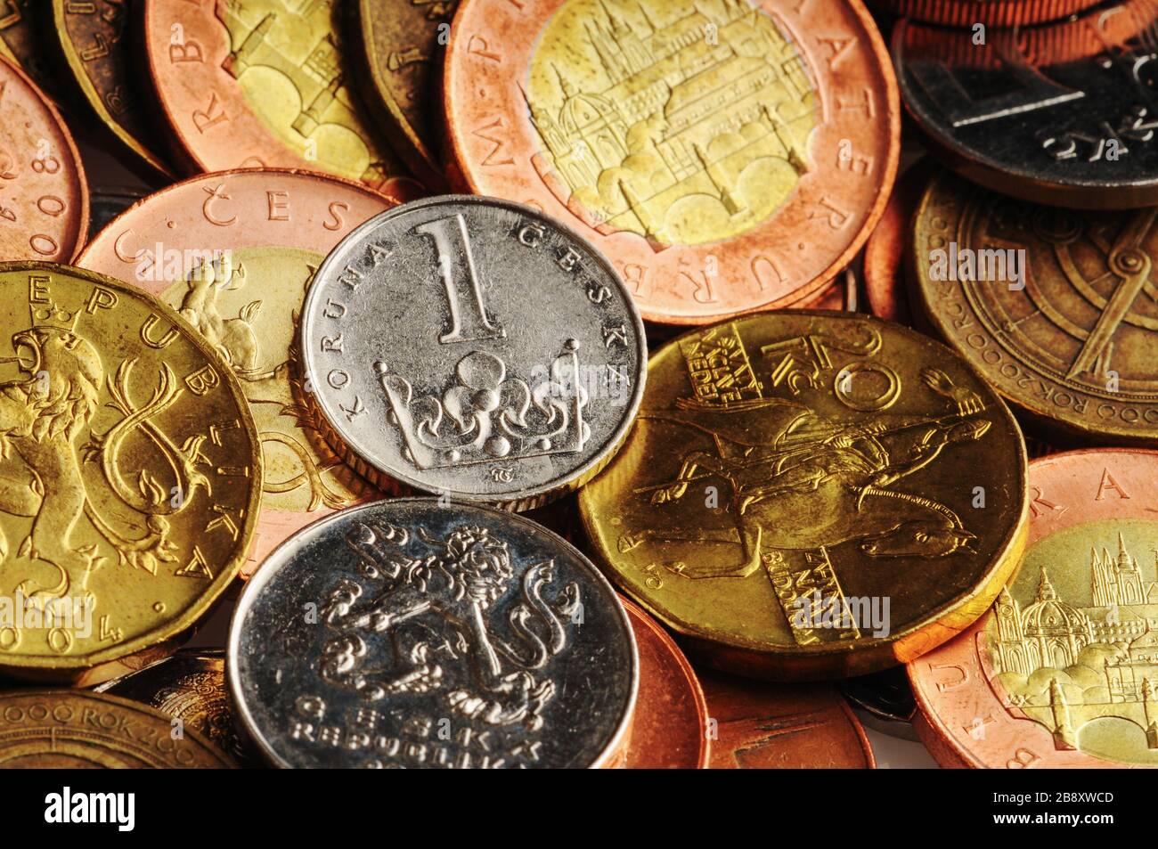 Corona ceca - monete di valuta ceca - moneta europea Foto stock - Alamy