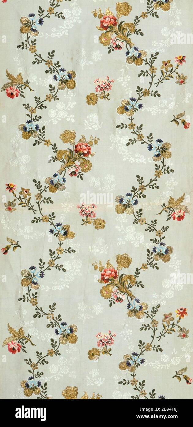 I prodotti tessili con il design di bouquet floreali e meandri; inglese:  Inghilterra, Spitalfields, circa 1760 tessili; lunghezze di tessili di seta  e filo metallico di broccato su seta damascata Acquisto di