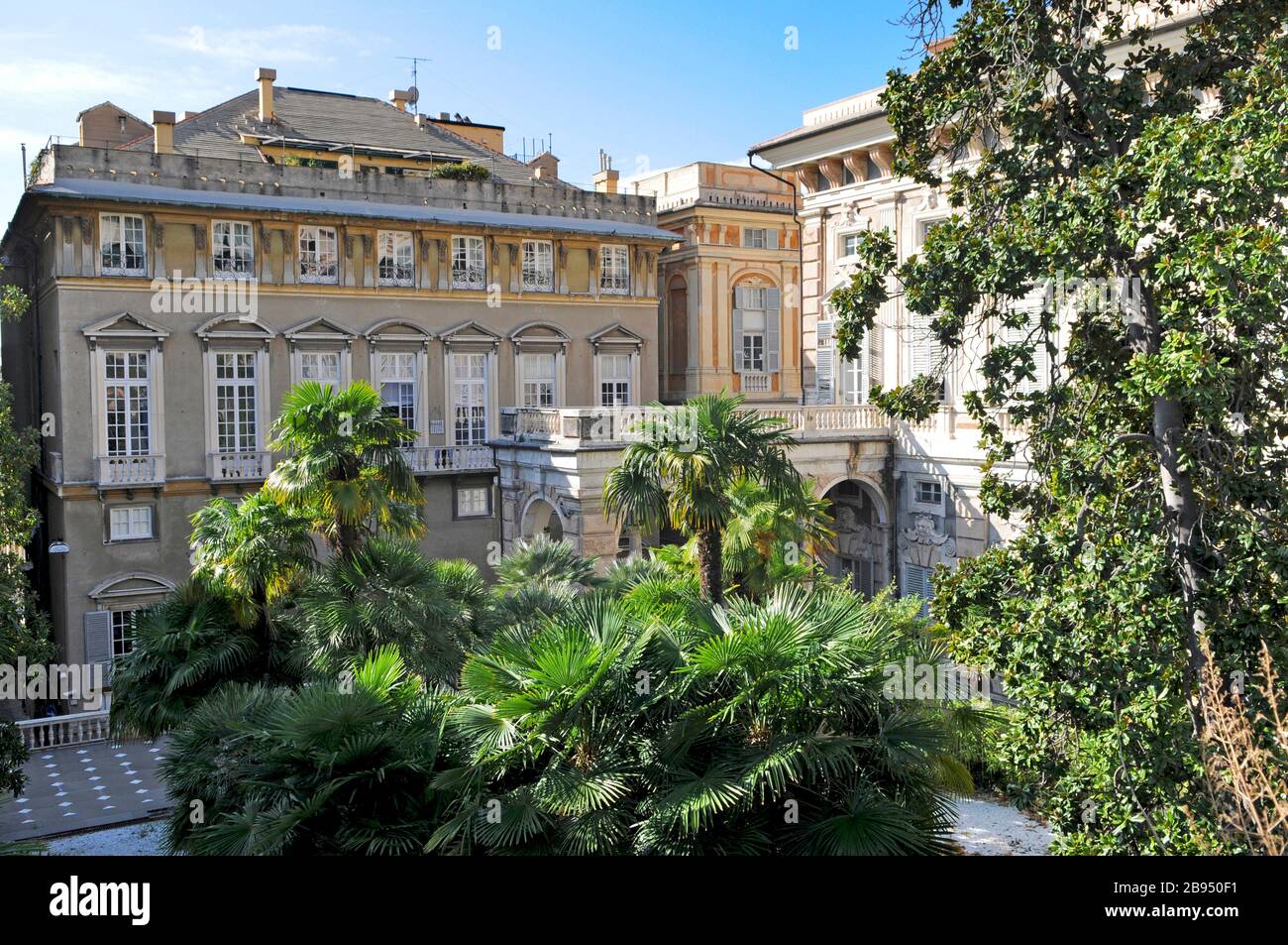 Il giardino di Palazzo Nicolò Grimaldi Palace, via Garibaldi 9, Patrimonio Mondiale dell'Umanità UNESCO, Strade nuove, palazzi Rolli, Genova, Ligury, Italia, Europa Foto Stock