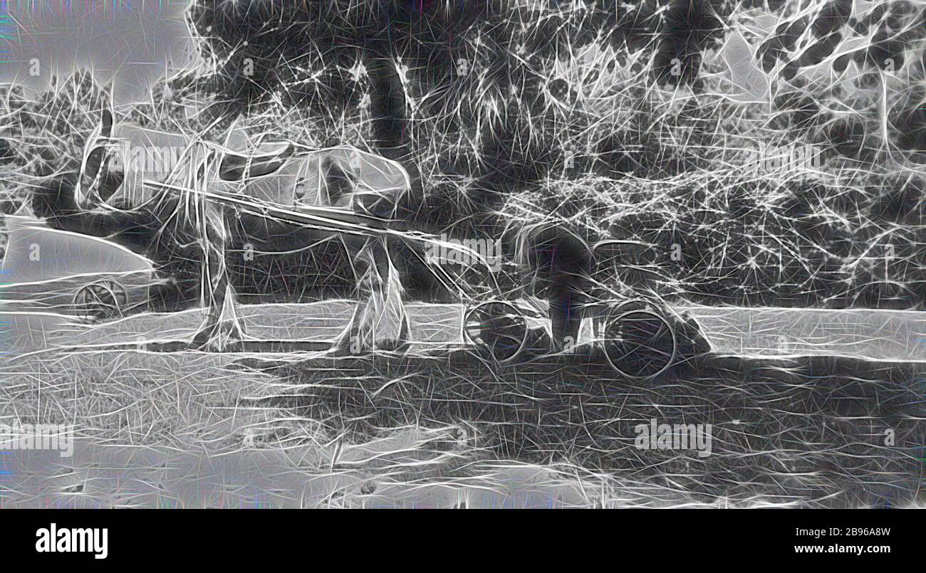 Negativo - uomo regolazione di un tosaerba trainato da cavalli, nuovo Galles del Sud, circa 1925, un uomo che regola un tosaerba a mulinello trainato da cavalli in un giardino., Reimagined da Gibon, disegno di calore allegro di luminosità e raggi di luce radianza. Arte classica reinventata con un tocco moderno. La fotografia ispirata al futurismo, che abbraccia l'energia dinamica della tecnologia moderna, del movimento, della velocità e rivoluziona la cultura. Foto Stock