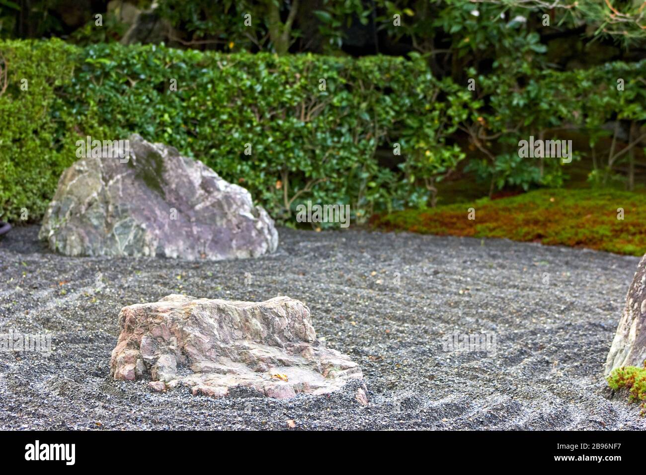 Pietre in giardino giapponese secco a Kyoto Foto Stock