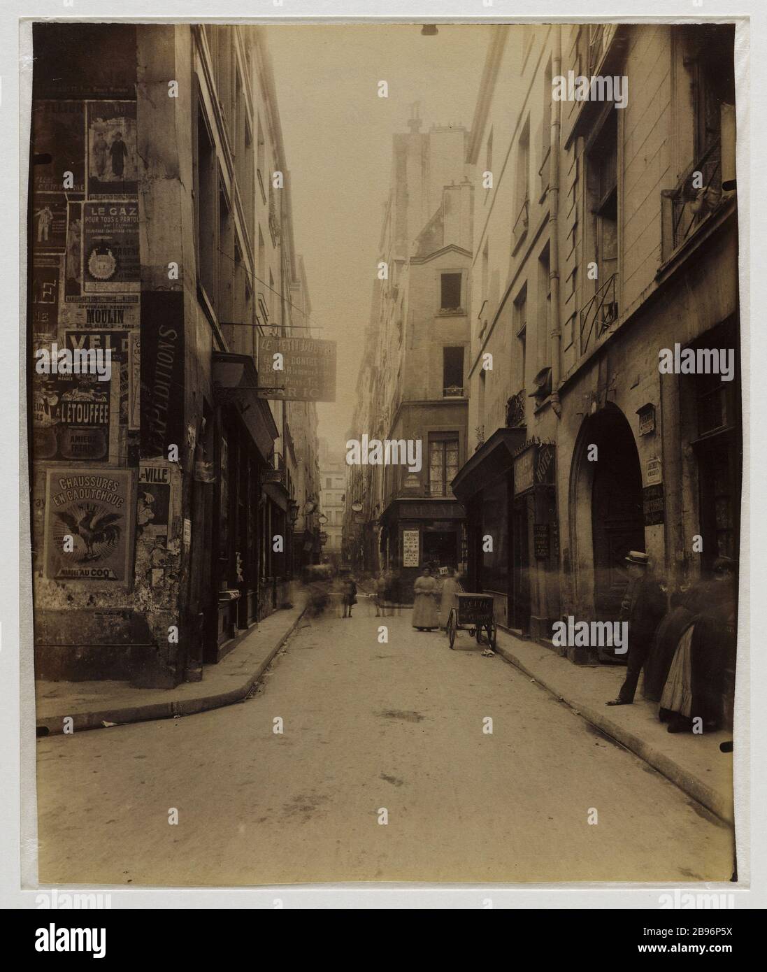 SIMON STREET-LE-FRANC PRENDENDO LA FOX STREET, 4 ° DISTRETTO, PARIGI Rue Simon-le-Franc Prise de la rue du Renard, Parigi (IVème arr.), 1900. Photographie d'Eugène Atget (1857-1927). Parigi, musée Carnavalet. Foto Stock