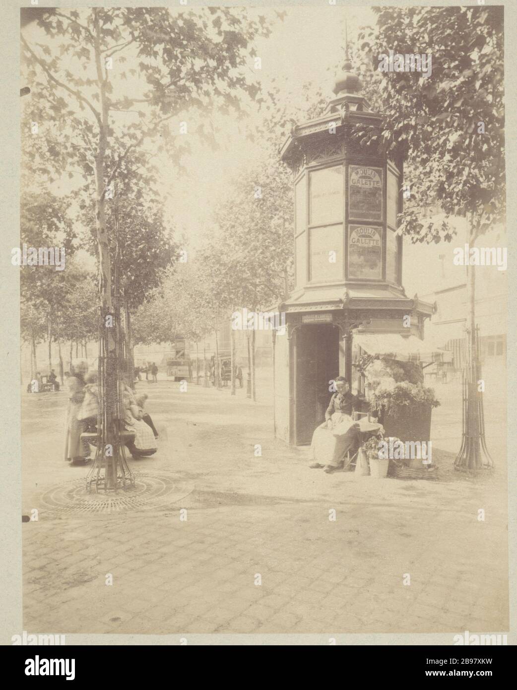 BOULEVARD DE CLICHY Boulevard de Clichy. Parigi (IXème et XVIIIème arr.), août 1900. Photographie d'Eugène Atget (1857-1927). Parigi, musée Carnavalet. Foto Stock