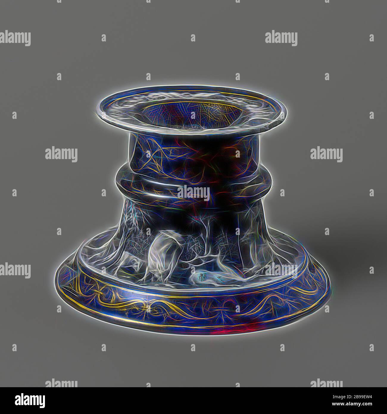 Cantina di sale con fiabe di Aesop, barile di sale con fiabe di Aesopo, barile di sale di rame, decorato con smalto su rame, in grisaille con qualche accenti rossi e dorati. Intorno al muro un fregio di molti animali in una foresta. Nella cavità in cima un pavone, animali, Pierre Raymond (dopo), Limoges, c. 1560, rame (metallo), h 8.2 cm × d 12.7 cm d 12.7 cm, Reimagined by Gibon, disegno di calda allegra luce di luminosità e di luminosità dei raggi luminosi. Arte classica reinventata con un tocco moderno. Fotografia ispirata al futurismo, che abbraccia l'energia dinamica della tecnologia moderna, del movimento, della velocità A. Foto Stock