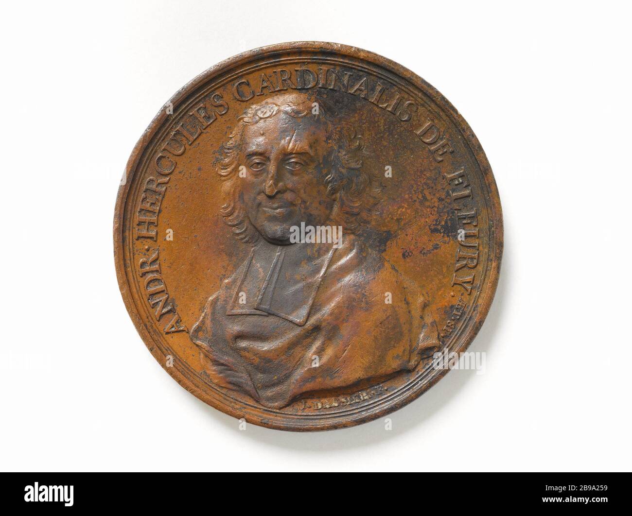 André-Hercule, Cardinale Fleury (1653-1743), primo ministro (1726-1743), 1736 Jean Dassier (1676-1763). André-Hercule, cardinal de Fleury (1653-1743), Premier ministre (1726-1743). Bronzo, 1736. Parigi, musée Carnavalet. Foto Stock