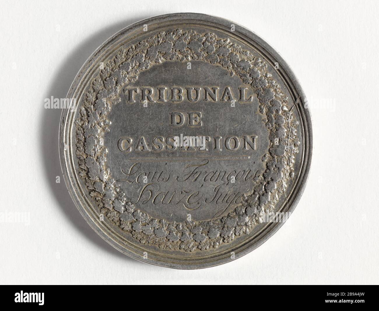 MEDAGLIA DI FUNZIONE IN APPELLO GIUDICE A NOME DI LOUIS-FRANCOIS HARZE (1760-1820), 1795 NICOLAS-MARIE GATTEAUX (1751-1832). "Médaille de fonction de juge au Tribunal de cassation au nom de Louis-François Harzé (1760-1820), 1795". Argent, 1795. Parigi, musée Carnavalet. Foto Stock