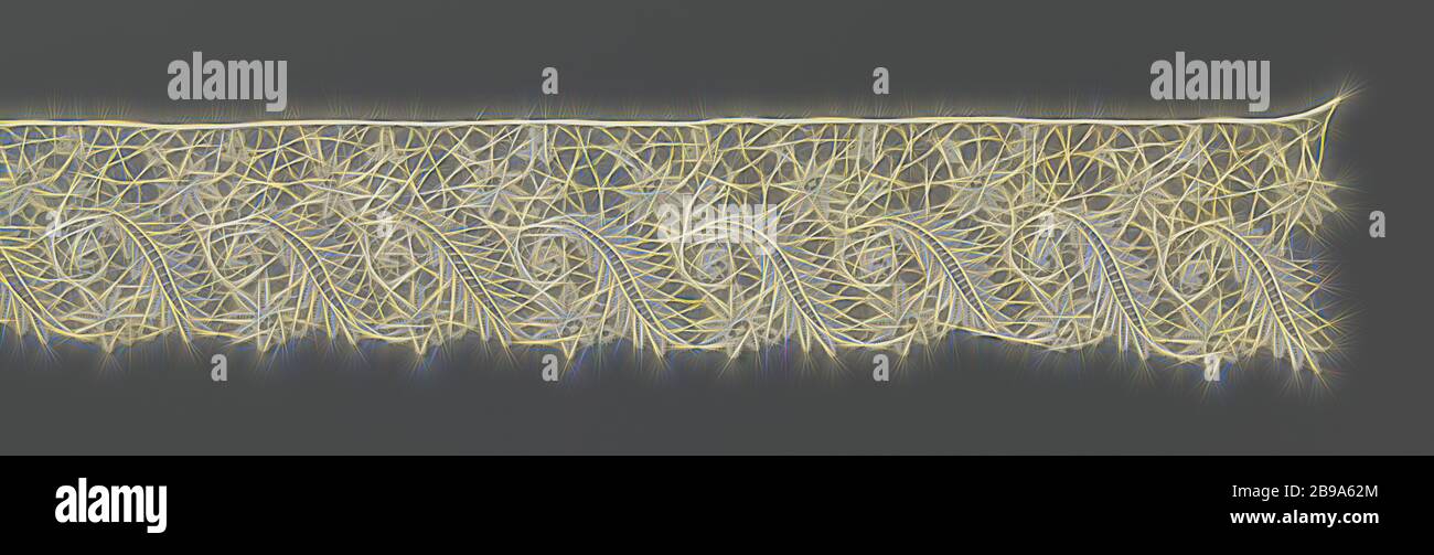 Striscia di pizzo a bobina con foglie di piuma, striscia di pizzo a bobina di colore naturale: Pizzo duchesse. Su un terreno intrecciato molto aperto con ciottoli, c'è un modello che diventa più pesante sul lato del cuoio capelluto. Al centro è presente una fila di steli a spirale strettamente stirati con una foglia appesa e sfumata a grana aperta. Fiori e bacche a forma di stella sono su entrambi i lati di questo., anonimi, Paesi Bassi (possibilmente), c. 1900 - c. 1949, lino (materiale), pizzo a bobina, l 184 cm × l 10.5 cm ×, 7 cm, Reimagined by Gibon, disegno di calda e allegra luce incandescente di luminosità e di luminosità raggi. Arte classica reinventata Foto Stock