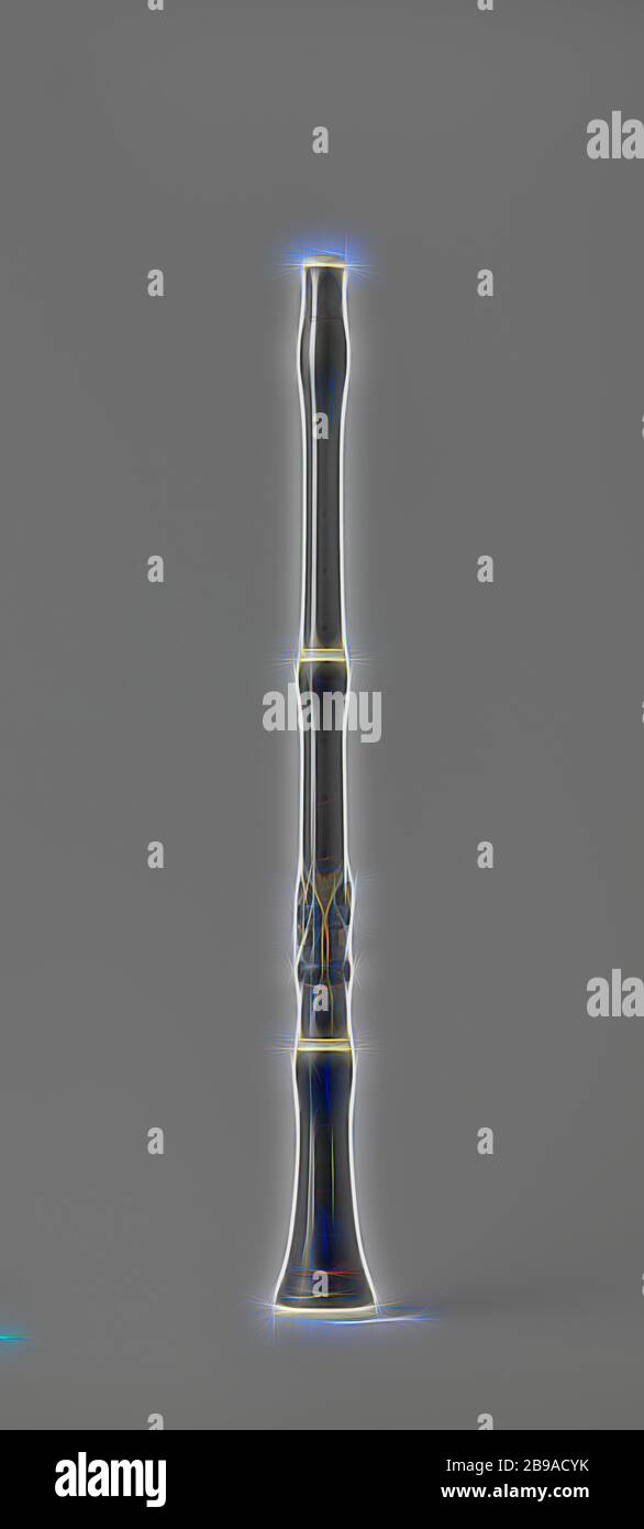 Oboe, ebano di Hobo con bordi avorio e tre valvole d'argento., Johannes van de Knikker, Tilburg, c. 1780 - c. 1800, ebano (legno), avorio, argento (metallo), l 590.6 mm d 90 mm, reinventato da Gibon, disegno di calda e allegra luce di luminosità e di luminosità. Arte classica reinventata con un tocco moderno. La fotografia ispirata al futurismo, abbracciando l'energia dinamica della tecnologia moderna, del movimento, della velocità e rivoluzionando la cultura. Foto Stock