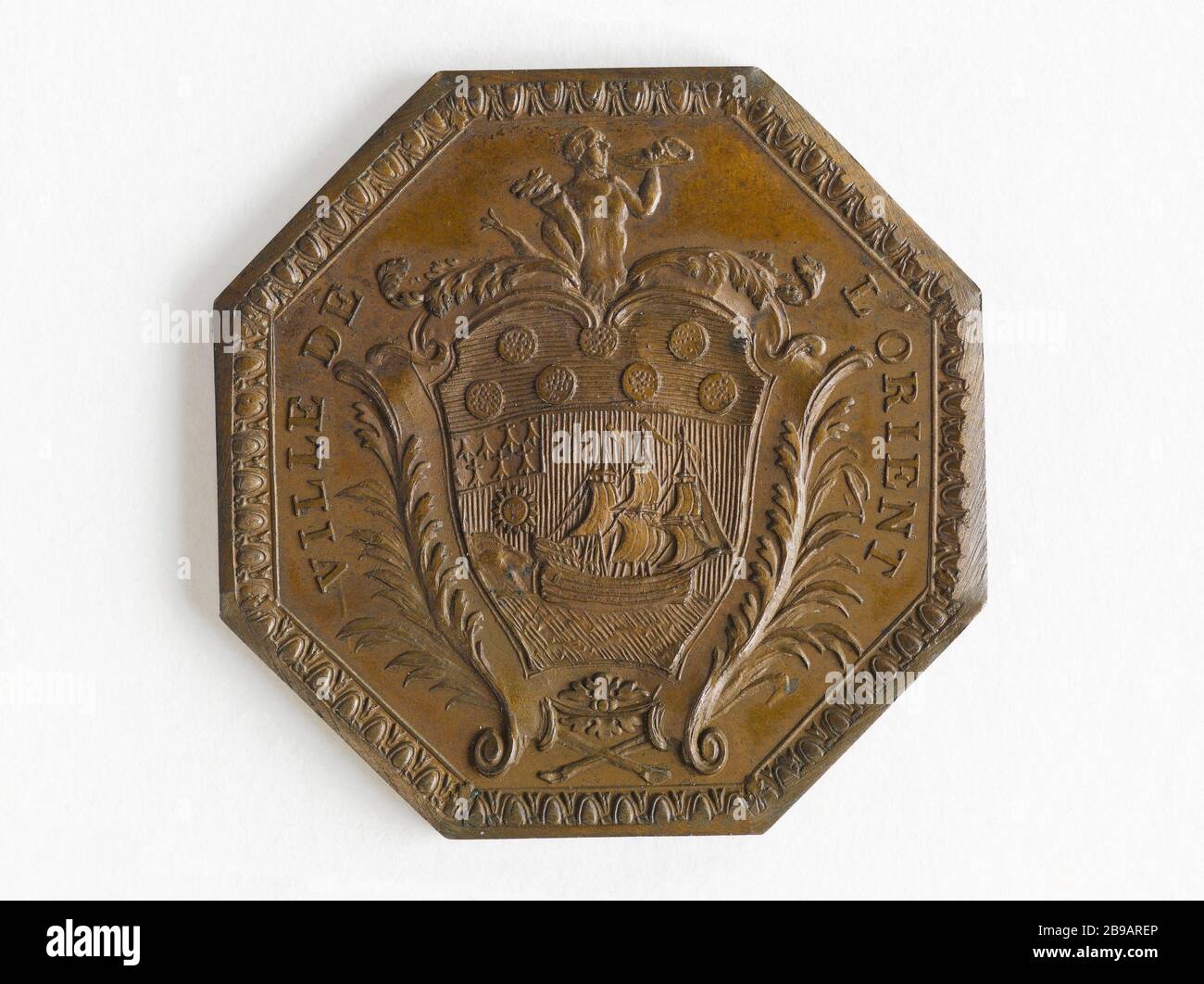 LA CITTÀ DI LORIENT A BASSIGNY REGIMENT, 3 NOVEMBRE 1789 ANONYME. La ville de Lorient au régiment de Bassigny. Bronzo, 3 settembre 1789. Parigi, musée Carnavalet. Foto Stock