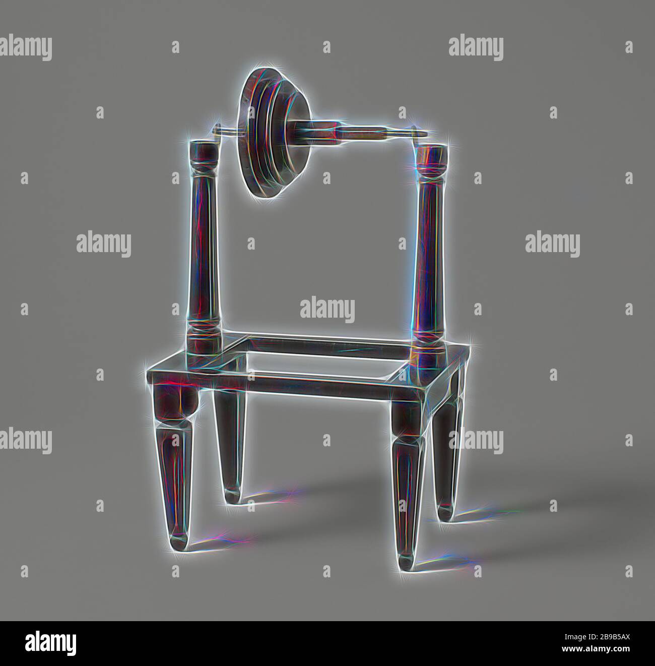 Ruota e assale composti, modello di verricello, incompleto. Si trova su un piccolo piedistallo a forma di tavolo ed è costituito da un assale a doppio disco su due montanti. Il disco ha due scanalature di diametri diversi, in cui sono disposti occhielli fissi per il paranco. Manca il resto del modello., anonimo, Paesi Bassi (possibilmente), c. 1750 - c. 1800, legno (materiale vegetale), ottone (lega), modello: H 52,1 cm × w 30,4 cm × d 21,2 cm capsula di confezionamento: H 57 cm × w 38 cm × d 21 cm, Reimagined by Gibon, disegno di calore allegro di luminosità e raggi di luce radianza. Arte classica reinventata con un tocco moderno. Pho Foto Stock