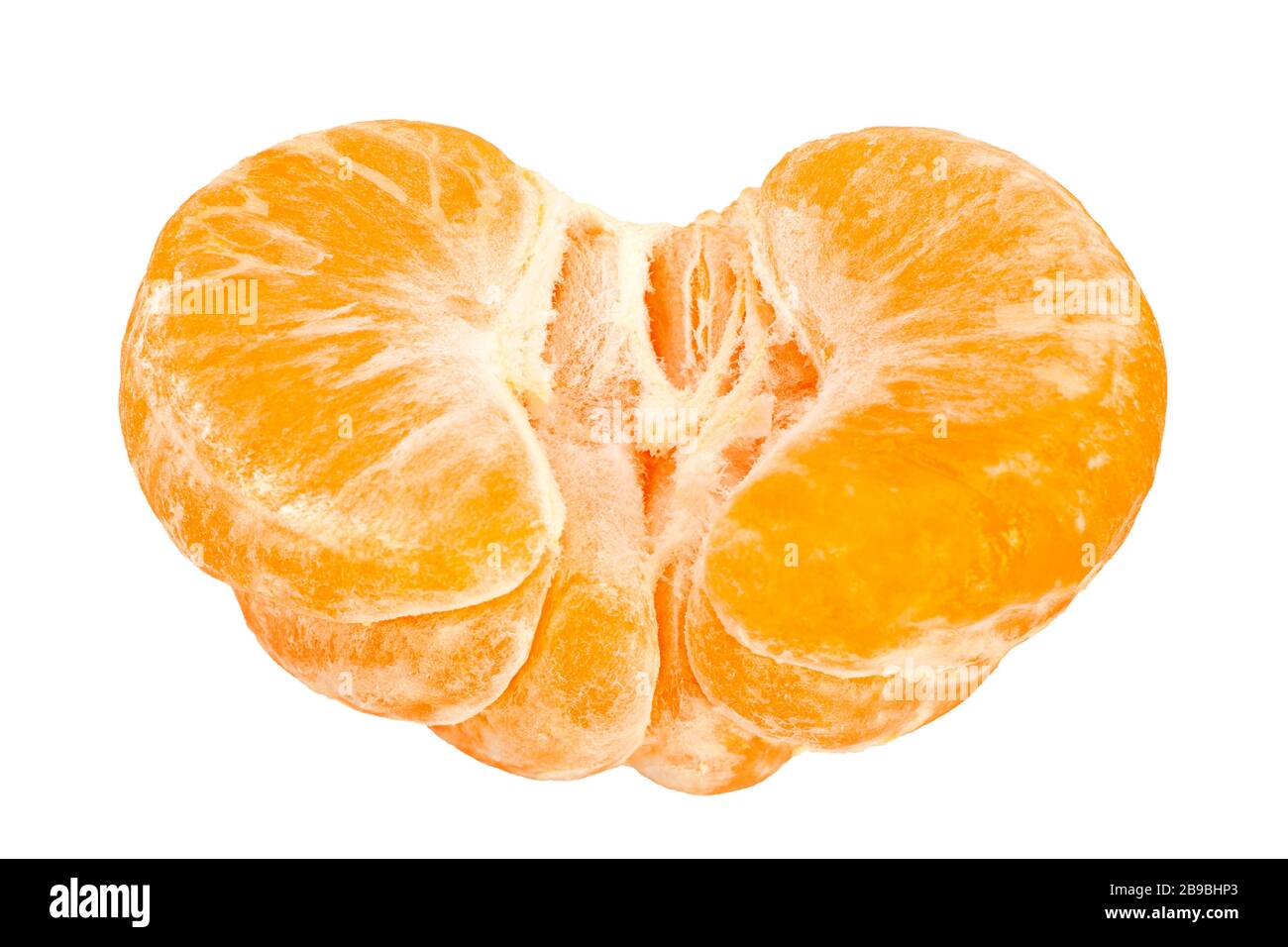 Primo piano di frutta di mandarino matura isolato su sfondo bianco Foto Stock