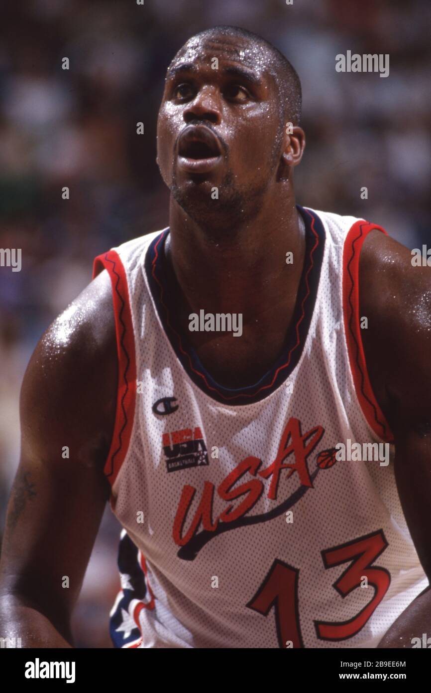 Primo: 22 luglio 1996 Sport, basket, uomini, Olimpiadi maschili, Olimpiadi estive, Atlanta, 96, 1996, vecchie immagini, USA vince la medaglia d'oro USA - Argentina 96:68 Shaquille o'Neal, mezza figura, rapper, Hall of Fame, 14x All-NBA team | utilizzo in tutto il mondo Foto Stock