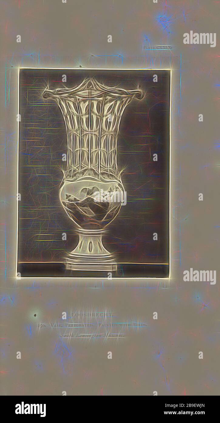 Vaso, William Chaffers (inglese, 1811 - 1892), Londra, Inghilterra, Europa, 1871, Woodburytype, 12,2 x 8,9 cm (4 13,16 x 3 1,2 pollici, Reimagined by Gibon, design di calore allegro di luminosità e raggi di luce radianza. Arte classica reinventata con un tocco moderno. La fotografia ispirata al futurismo, che abbraccia l'energia dinamica della tecnologia moderna, del movimento, della velocità e rivoluziona la cultura. Foto Stock