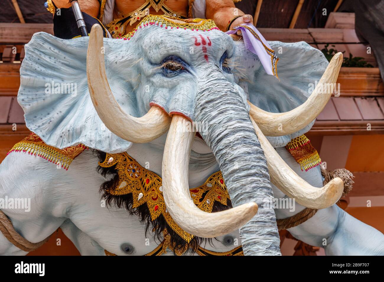 Ogoh-Ogoh, demon statua fatta per la parata Ngrupuk condotta alla vigilia del Nyepi Day, Indù Balinese nuovo anno. Foto Stock