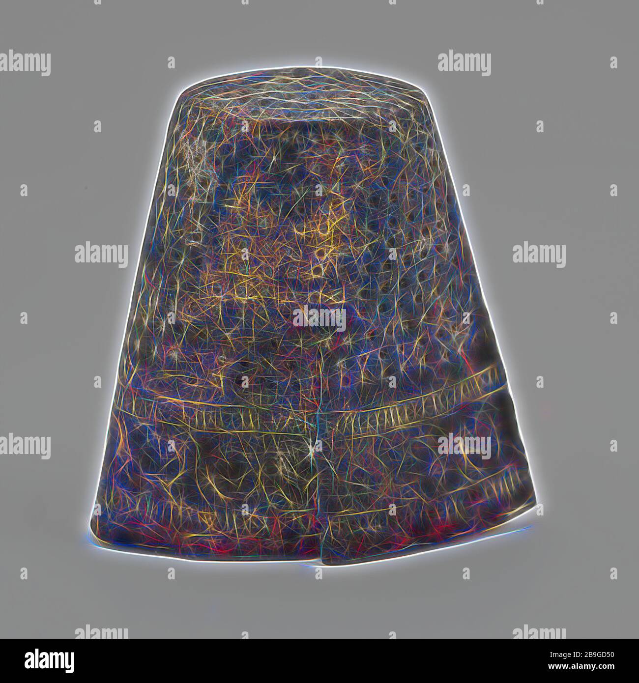 Ditale pressato in rame, decorato e marcato, kit di cucitura a tamburo suolo trovare rame ottone metallo, tunnel ferroviario Rotterdam seamstress cucitura su misura tessile lavorazione abbigliamento riparazione aghi e fili scoperta del suolo: Tunnel ferroviario Rotterdam Foto Stock