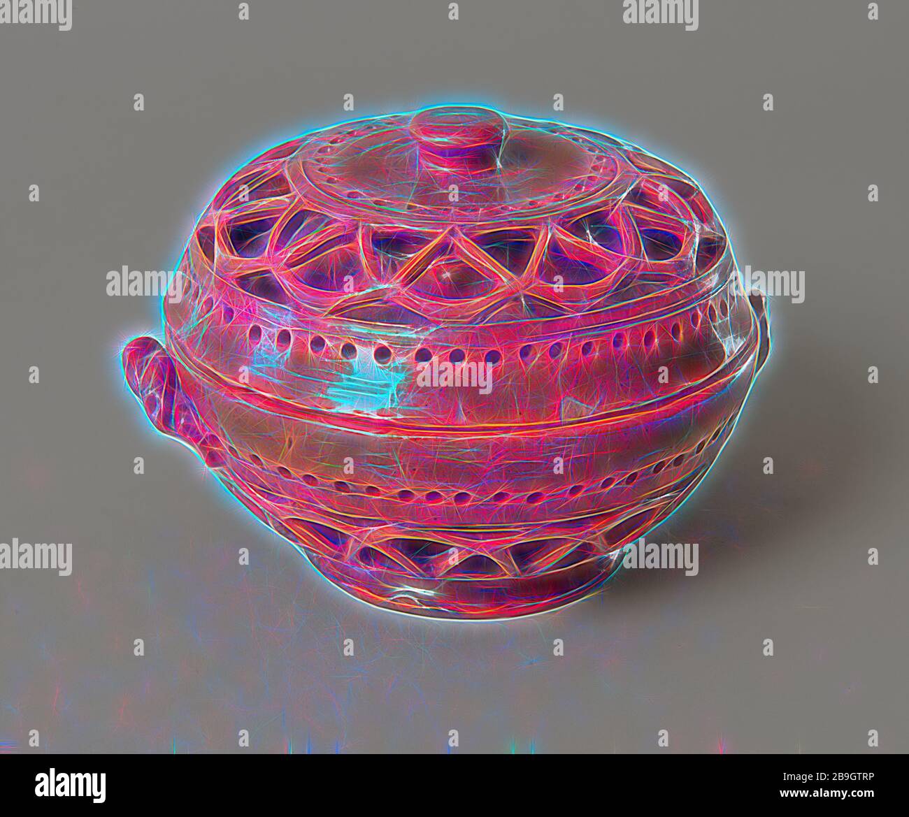 Samuel Miller: Covered Bowl, Samuel Miller, 1871, Redware, 'Redware' è un termine generale per la ceramica di terracotta fatta di argilla ricca di ferro che diventa rossastro-marrone quando cotto. In Pennsylvania, il Redware è stato prodotto principalmente dagli immigrati tedeschi, i tedeschi della Pennsylvania, che hanno portato la tradizione europea e utilizzato tali navi per scopi utilitaristici, come cucinare, mangiare e immagazzinare. Questa ciotola, realizzata da Samuel Miller, è uno dei suoi pezzi più complicati. È composto da quattro parti tirate a ruota: Una ciotola interna ed una esterna, ed un coperchio interno ed esterno. I pezzi esterni sono decorati con bande di intersezione Foto Stock