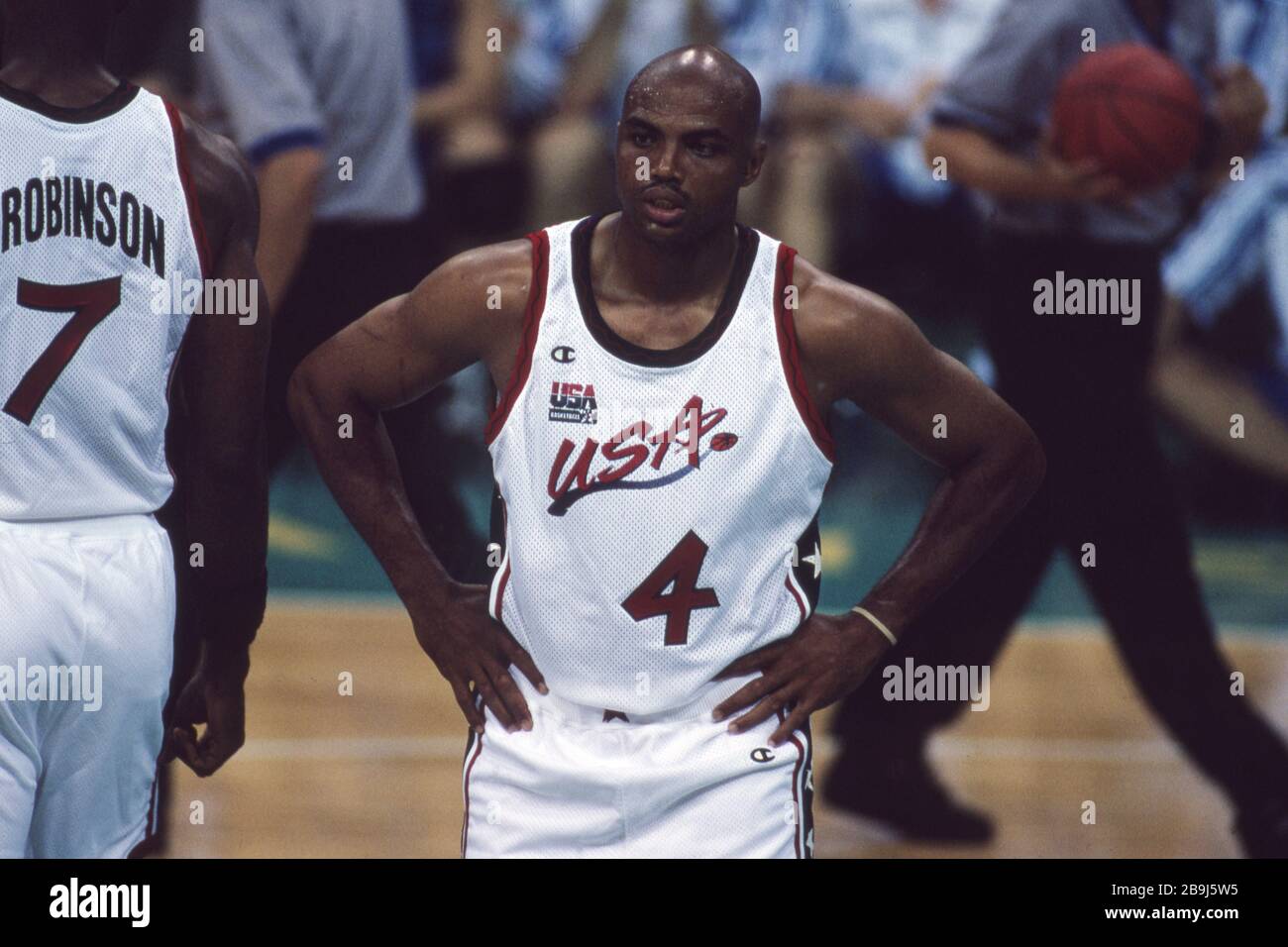 Primo: 22 luglio 1996 Sport, basket, uomini, Olimpiadi maschili, Olimpiadi estive, Atlanta, 96, 1996, vecchie immagini, USA vince la medaglia d'oro USA - Argentina 96:68 Charles Wade Barkley, metà figura, gettare più di 20,000 punti nella NBA, Hall of Fame | utilizzo in tutto il mondo Foto Stock