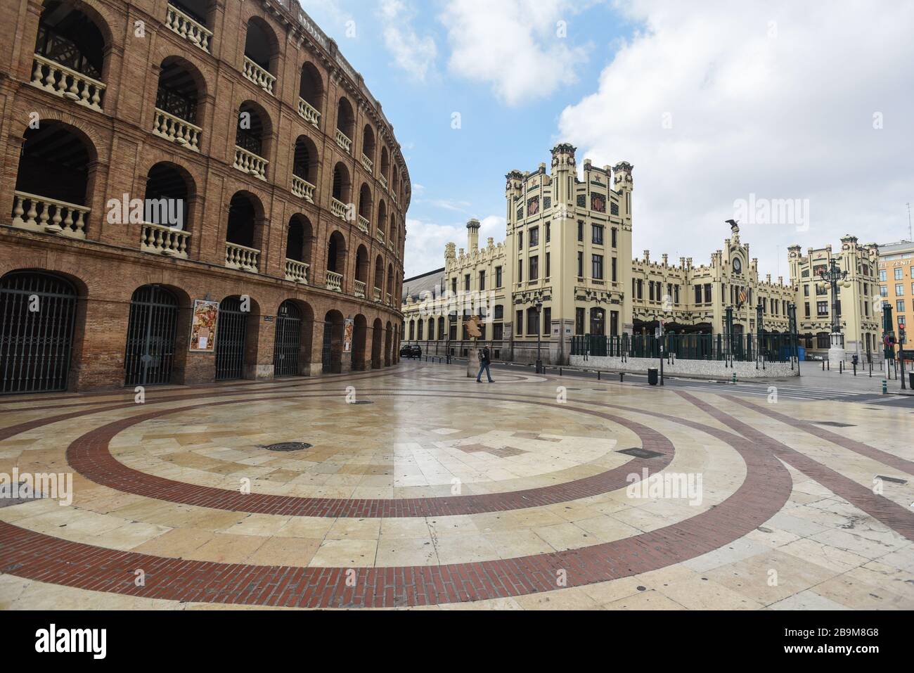 Immagini della città di Valencia (Spagna) completamente deserta dopo aver decretato lo stato di allarme da Covid 19, Coronavirus. Foto Stock