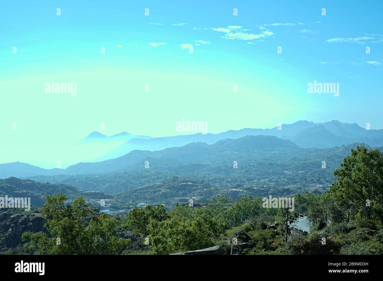 Il Monte abu è il migliore per monsone (stazione collinare) e punto di tramonto Foto Stock