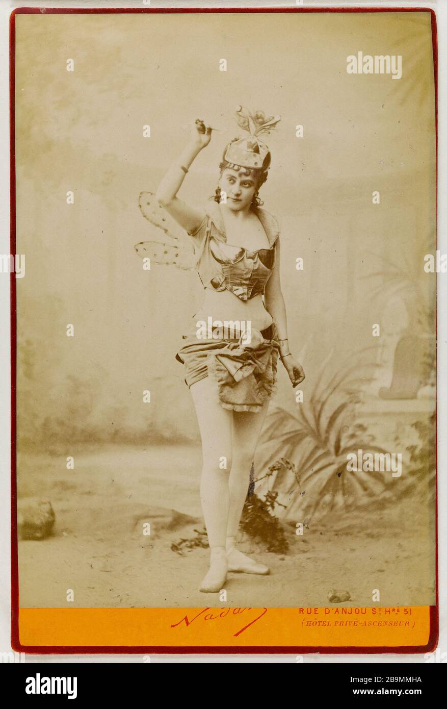 RITRATTO Ganguin, ATTRICE IN BLU BOUDON Félix Tournachon, dit Nadar (1820-1910). Portrait de Ganguin, comédienne en bourdon bleu. 1870-1900. Parigi, musée Carnavalet. Foto Stock