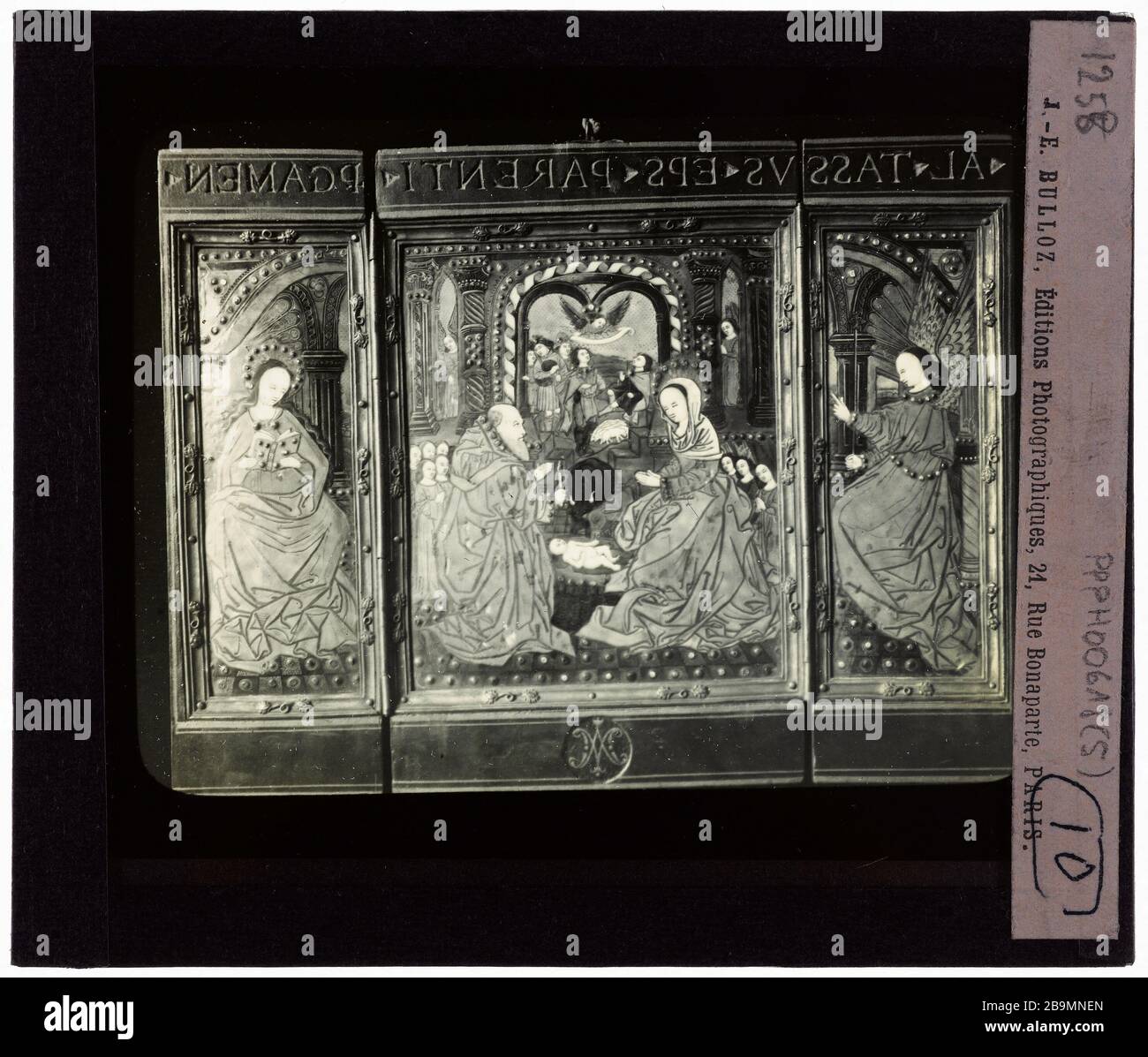 Eaux. Tryptique Emaux. 'Tryptique'. Plaque de Projection noir et blanc. 1900-1930. Fotografie di Jacques-Ernest Bulloz (1858-1942). Musée des Beaux-Arts de la Ville de Paris, Petit Palais. Foto Stock