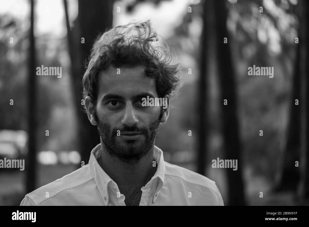 Ritratto Glance BW Foto Stock