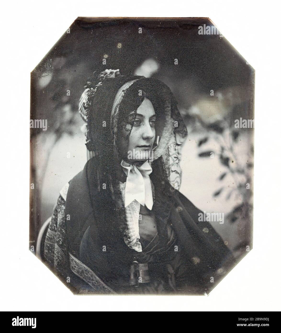 Riesener, con mantilla nera Mme Riesener, avec mantille noire. Daguerréotype. Musée des Beaux-Arts de la Ville de Paris, Petit Palais. Foto Stock