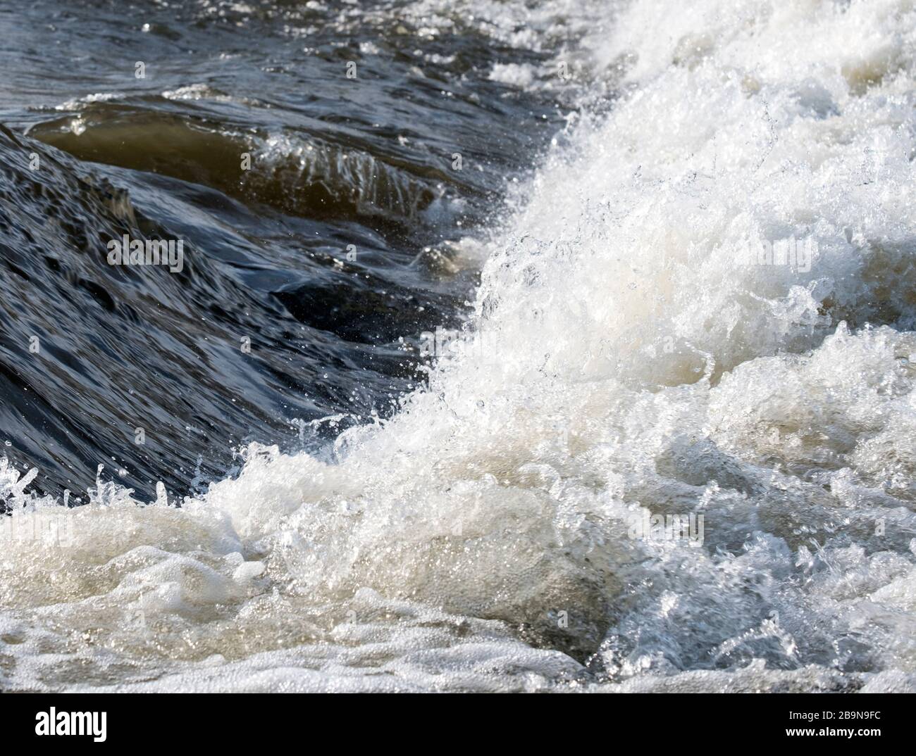 Rapide del fiume di acqua bianca Foto Stock