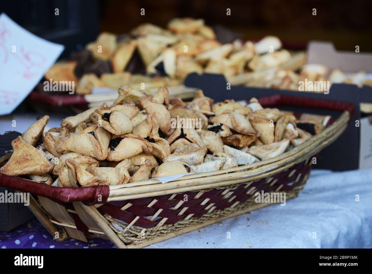 Oznei Haman sono biscotti tradizionali per il festival Purim. Foto Stock