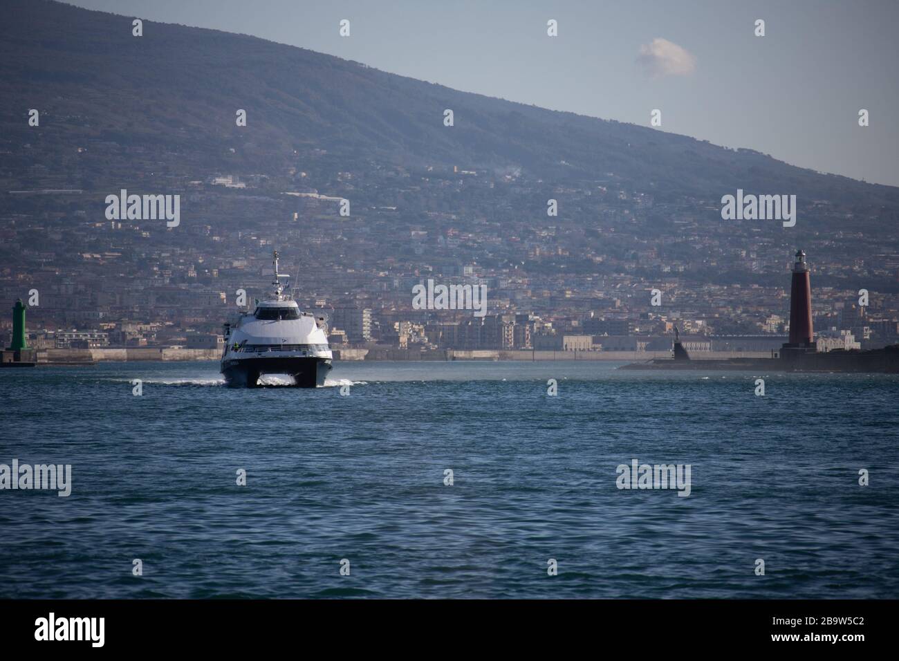 Traghetto SNAV per Capri, Napoli, Italia Foto Stock