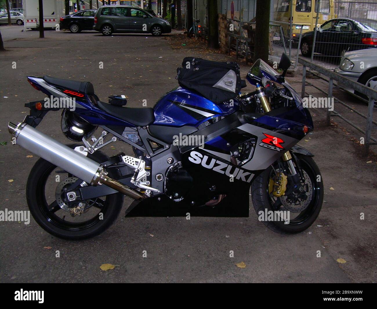 Deutsch: Suzuki GSX-R 750 K5; 10.02.2007; autografato; Captain Rocketeer; '  Foto stock - Alamy